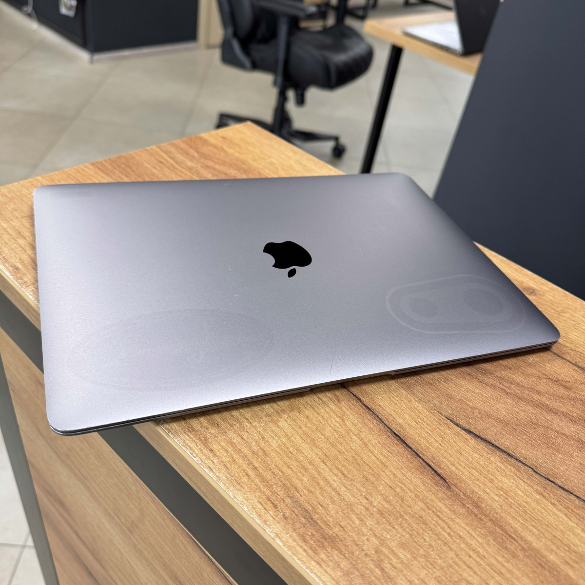 Ультрабук Apple MacBook Air 13" A1932/ 13.3" (2560x1600) Retina, IPS/ Intel Core i5, до 3.6 ГГц/ Intel UHD 617/ 8 GB/ 128 GB SSD (Б\В) Ультрабук Apple MacBook Air 13" A1932/ 13.3" (2560x1600) Retina, IPS/ Intel Core i5, до 3.6 ГГц/ Intel UHD 617/ 8 GB/ 128 GB SSD (Б\В)