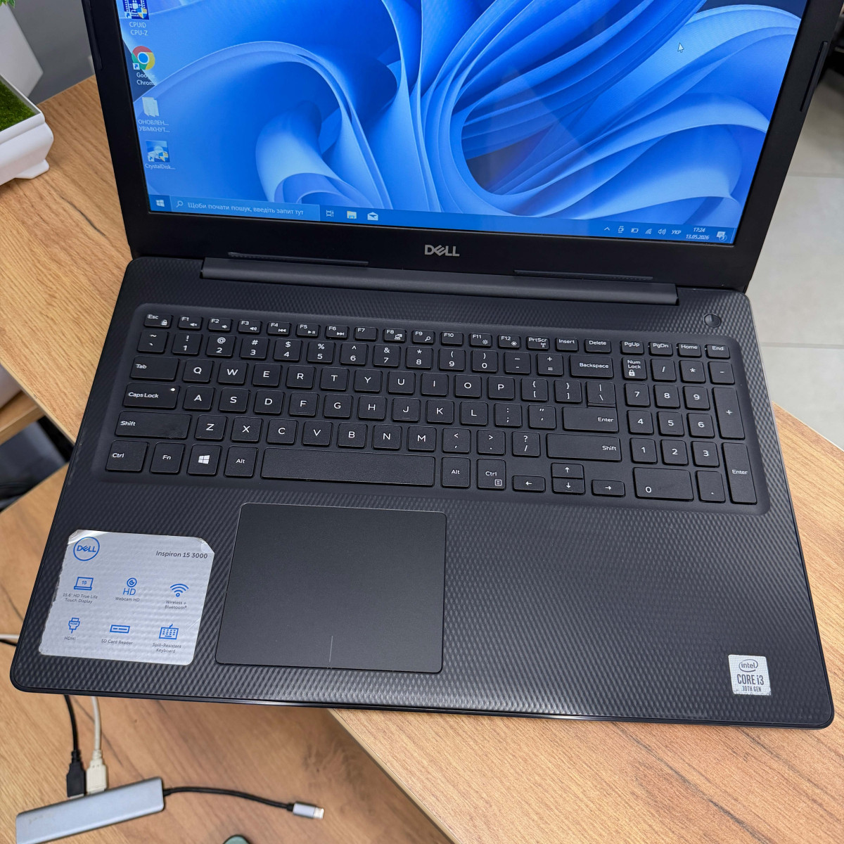 Сенсорний ноутбук Dell Inspiron 3593/ 15.6" HD/ Intel Core i3 1005G1 (до 3.4 ГГц)/ Intel UHD/ 8 GB/ 256 GB SSD NVME (Б/В) Сенсорний ноутбук Dell Inspiron 3593/ 15.6" HD/ Intel Core i3 1005G1 (до 3.4 ГГц)/ Intel UHD/ 8 GB/ 256 GB SSD NVME (Б/В)