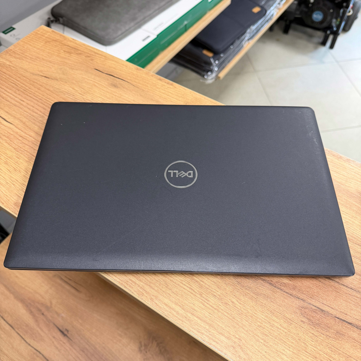 УЦІНКА! Ноутбук Dell Latitude 3520/ 15.6" FullHD/ Intel Core i5 1135G7 (4 ядра/ 8 потоків)/ Intel Iris Xe/ 8 GB/ 128 GB NVME/ NO Webcam and Microfon (Б/В)
