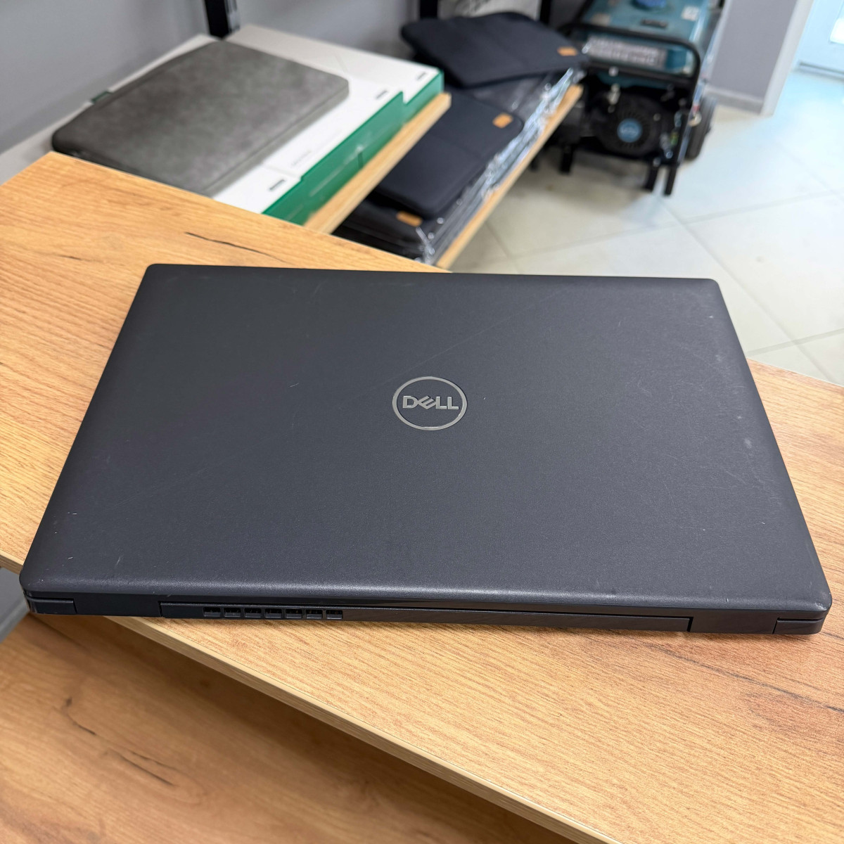 УЦІНКА! Ноутбук Dell Latitude 3520/ 15.6" FullHD/ Intel Core i5 1135G7 (4 ядра/ 8 потоків)/ Intel Iris Xe/ 8 GB/ 128 GB NVME/ NO Webcam and Microfon (Б/В)