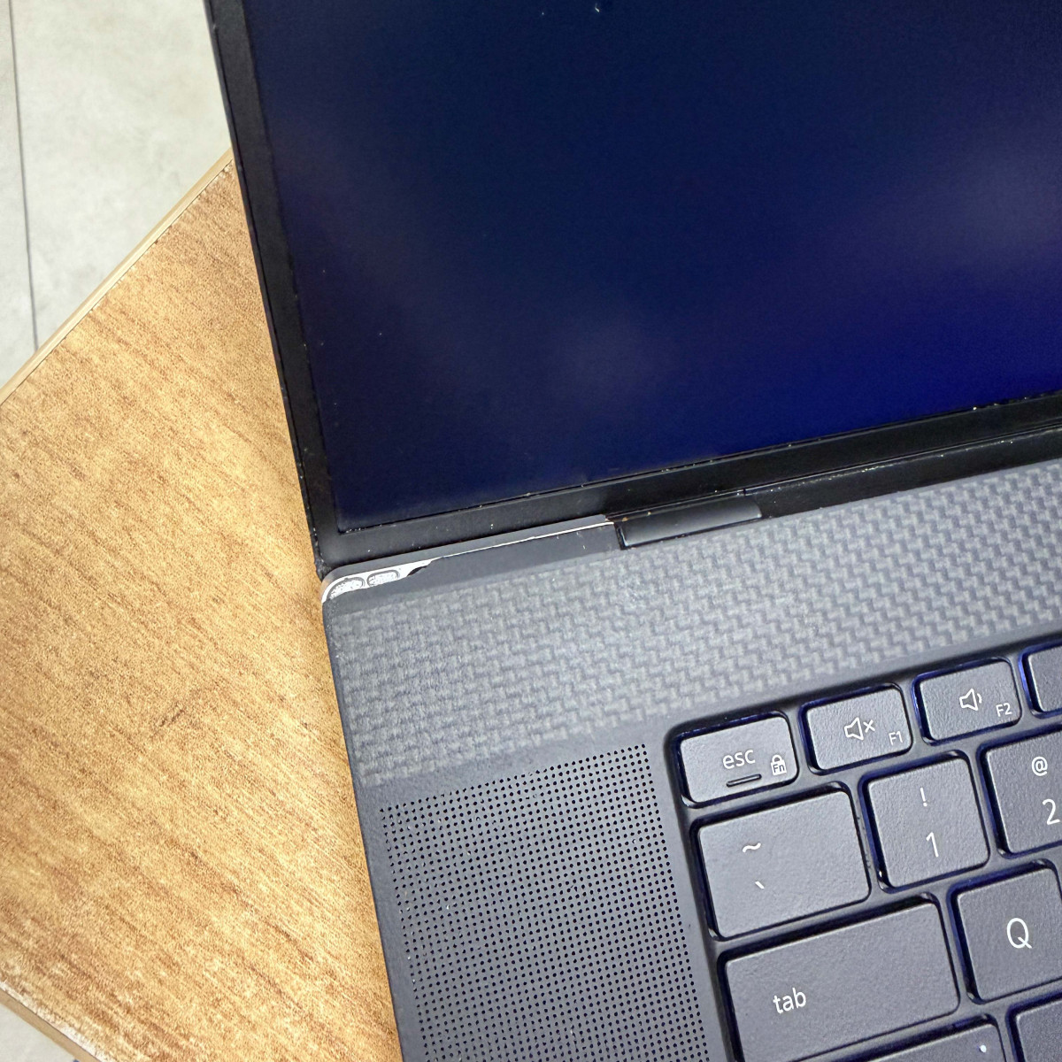 УЦІНКА! Ігровий ноутбук Dell XPS 17 9720/ 17.0" FullHD, IPS 16:10/ Intel Core i7 12700H (14 ядер/ 20 потоків)/ NVIDIA GeForce RTX 3050 (на 4 GB)/ 16 GB DDR5/ 512 GB NVME (Б/В)