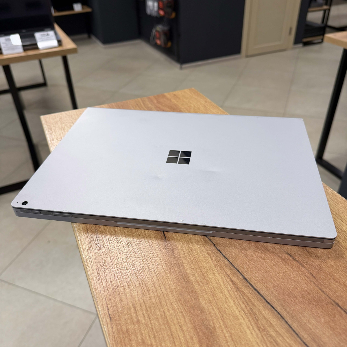 Ігровий ноутбук-трансформер Microsoft Surface Book 2 1793/ 15" 3K (3240x2160), IPS сенсорний/ Intel Core i7 8650U/ NVIDIA GeForce GTX 1060 (на 6 GB)/ 16 GB/ 256 GB NVME (Б\В)