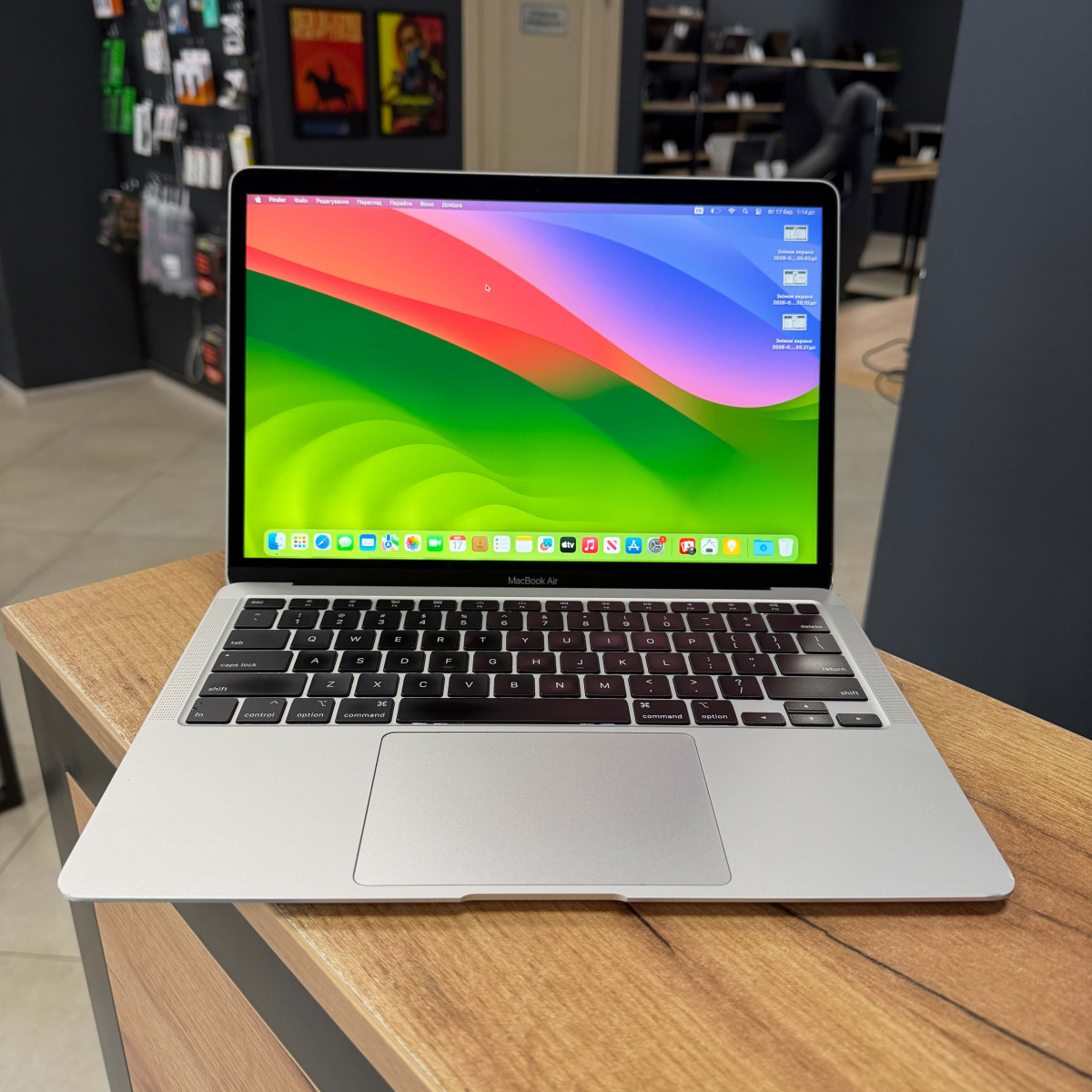 Ноутбук Apple A2179 MacBook Air (2020)/ 13.3" (2560x1600) Retina, IPS/ Intel Core i5 1030NG7 (4 ядра/ 8 поткоків)/ Intel Iris Plus/ 8 GB/ 512 GB SSD (Б\В)