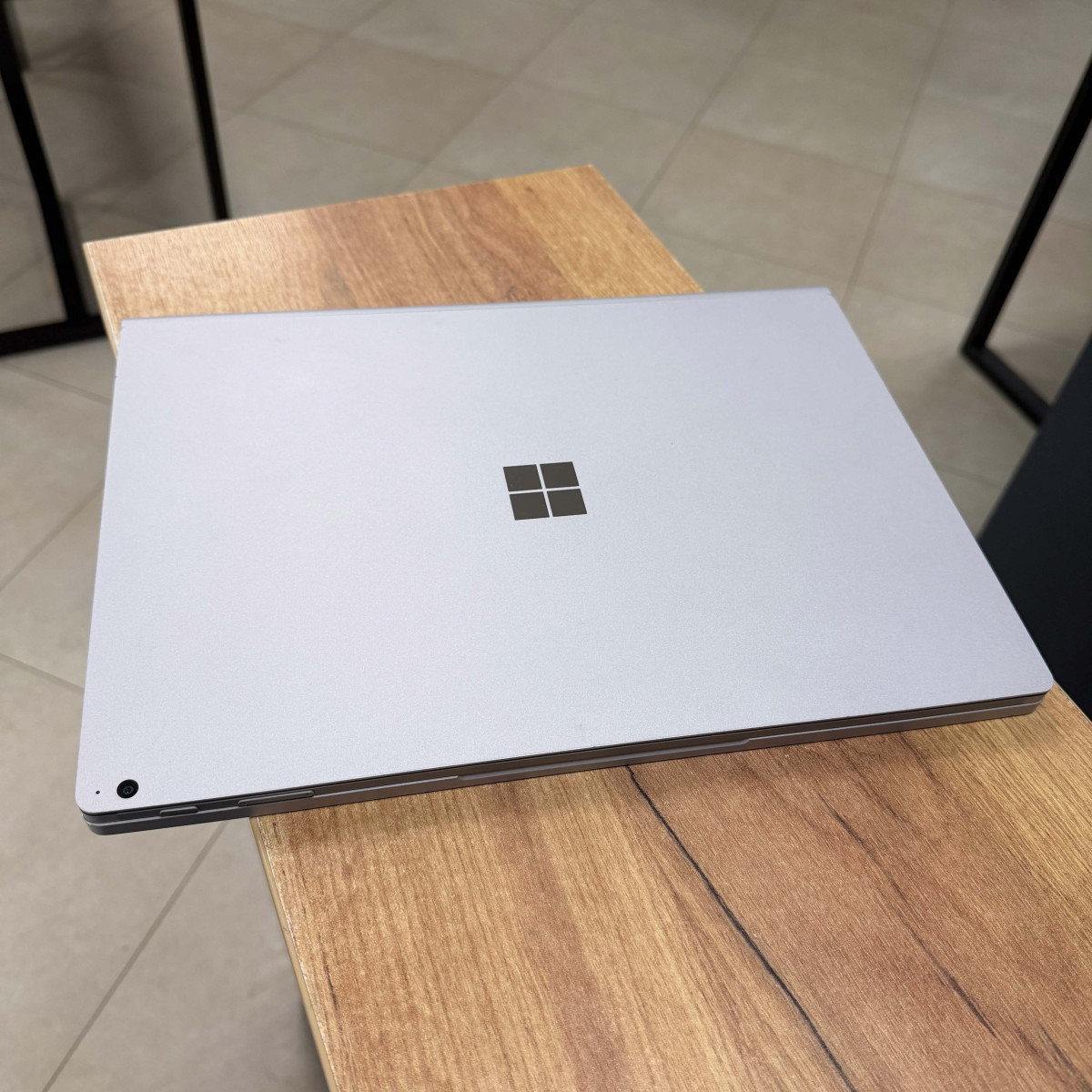 Ігровий ноутбук-трансформер Microsoft Surface 3 1899/ 15" 3K (3240x2160), IPS сенсорний/ Intel Core i7 1065G7 (1.30 - 3.9 ГГц)/ NVIDIA GeForce GTX 1660 Ti (на 6 GB) Max-Q/ 16 GB/ 256 GB NVME (Б/В)