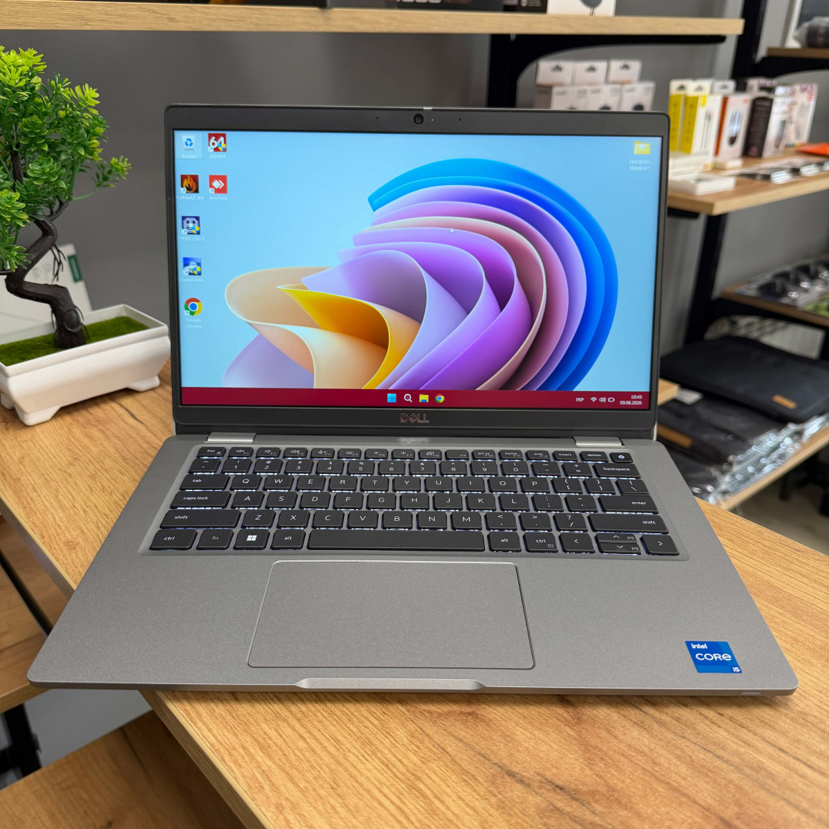 Ультрабук Dell Latitude 5330/ 13.3" FullHD, IPS/ Intel Core i5 1235U (10 ядер/ 12 потоків)/ Intel Iris Xe/ 8 GB/ 256 GB NVME (Б/В)