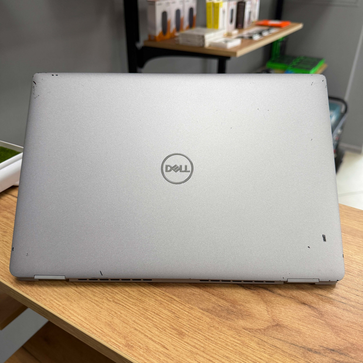 Ультрабук Dell Latitude 5330/ 13.3" FullHD, IPS/ Intel Core i5 1235U (10 ядер/ 12 потоків)/ Intel Iris Xe/ 8 GB/ 256 GB NVME (Б/В)