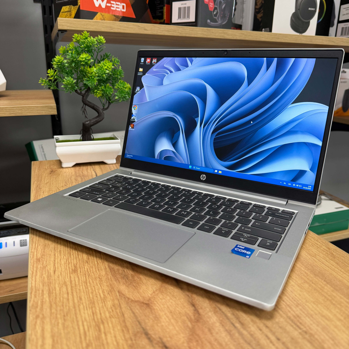 Ультрабук HP ProBook 430 G8/ 13.3" FullHD, IPS/ Intel Core i5 1135G7 (4 ядра/ 8 потоків)/ Intel Iris Xe/ 8 GB/ 256 GB NVME (Б/В)