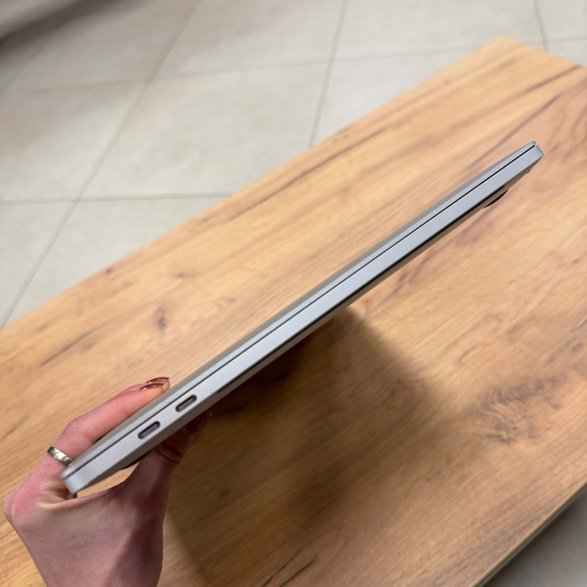 Ультрабук Apple MacBook Pro, Touch Bar (A1707, 2016)/ 15.4” (2880×1800) Retina, IPS/ Intel Core i7 (4 ядра, до 3.6 ГГц)/ AMD Radeon Pro 455 (на 2 GB)/ 16 GB/ 1 TB SSD (Б\В)