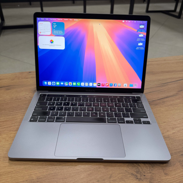 Ноутбук Apple A2338  MacBook Pro 13, Touch Bar (2020)/ 13.3" (2560×1600) Retina IPS/ Apple M1/ 16 GB/ 256 GB SSD (Б\В)