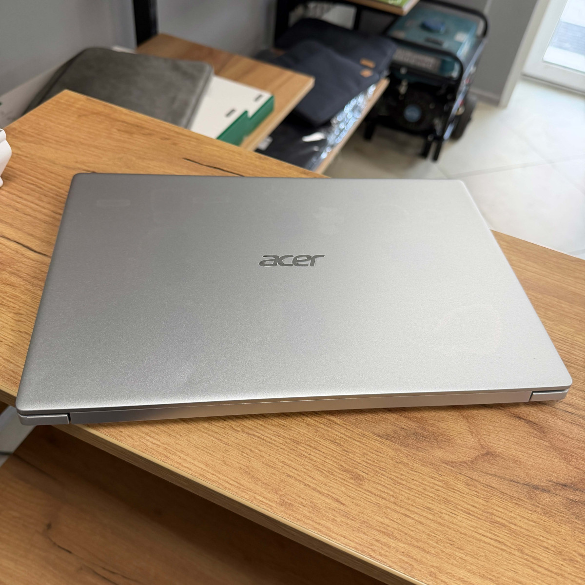 Ультрабук Acer Swift 3 SF314-42/ 14" FullHD, IPS/ AMD Ryzen 7 4700U (8 ядер, 2 - 4.1 Ггц)/ AMD Radeon RX Vega 7/ 8 GB/ 256 GB NVME (Б/В) 