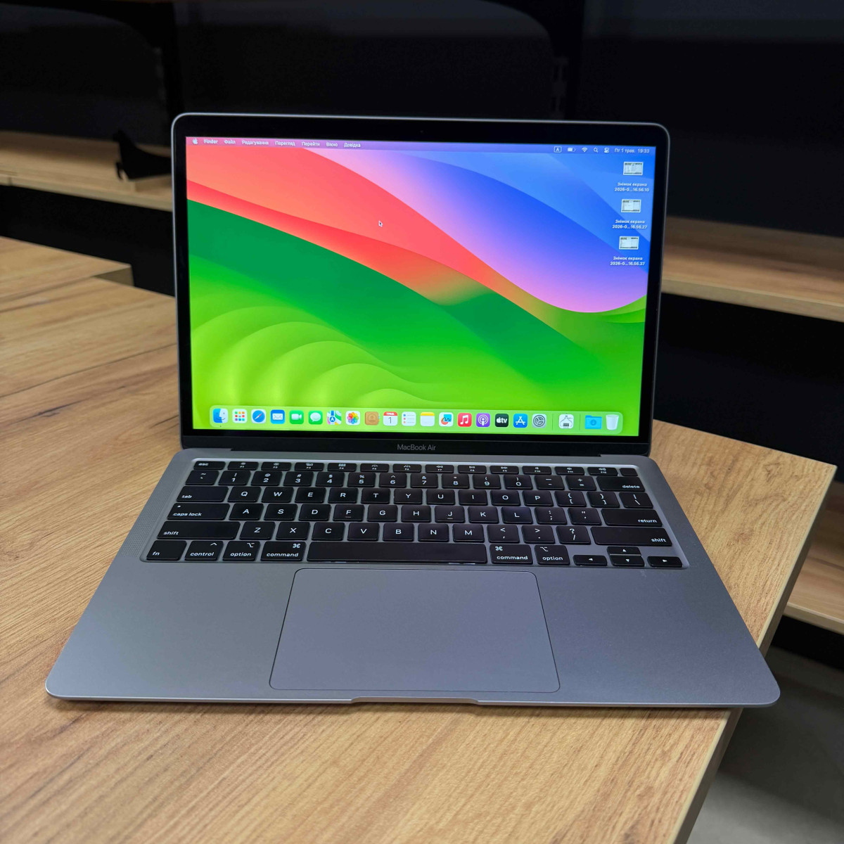 Ноутбук Apple MacBook Air 13 A2179, Space Gray (2020)/ 13.3" (2560x1600) Retina, IPS/ Intel Core i5/ Intel Iris Plus/ 8 GB/ 512 GB SSD (Б\В)