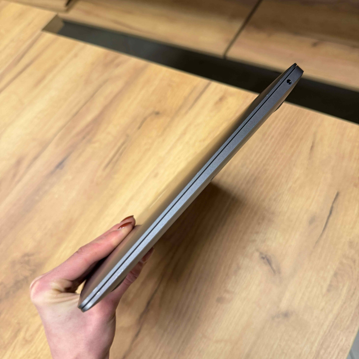 Ноутбук Apple MacBook Air 13 A2179, Space Gray (2020)/ 13.3" (2560x1600) Retina, IPS/ Intel Core i5/ Intel Iris Plus/ 8 GB/ 512 GB SSD (Б\В)