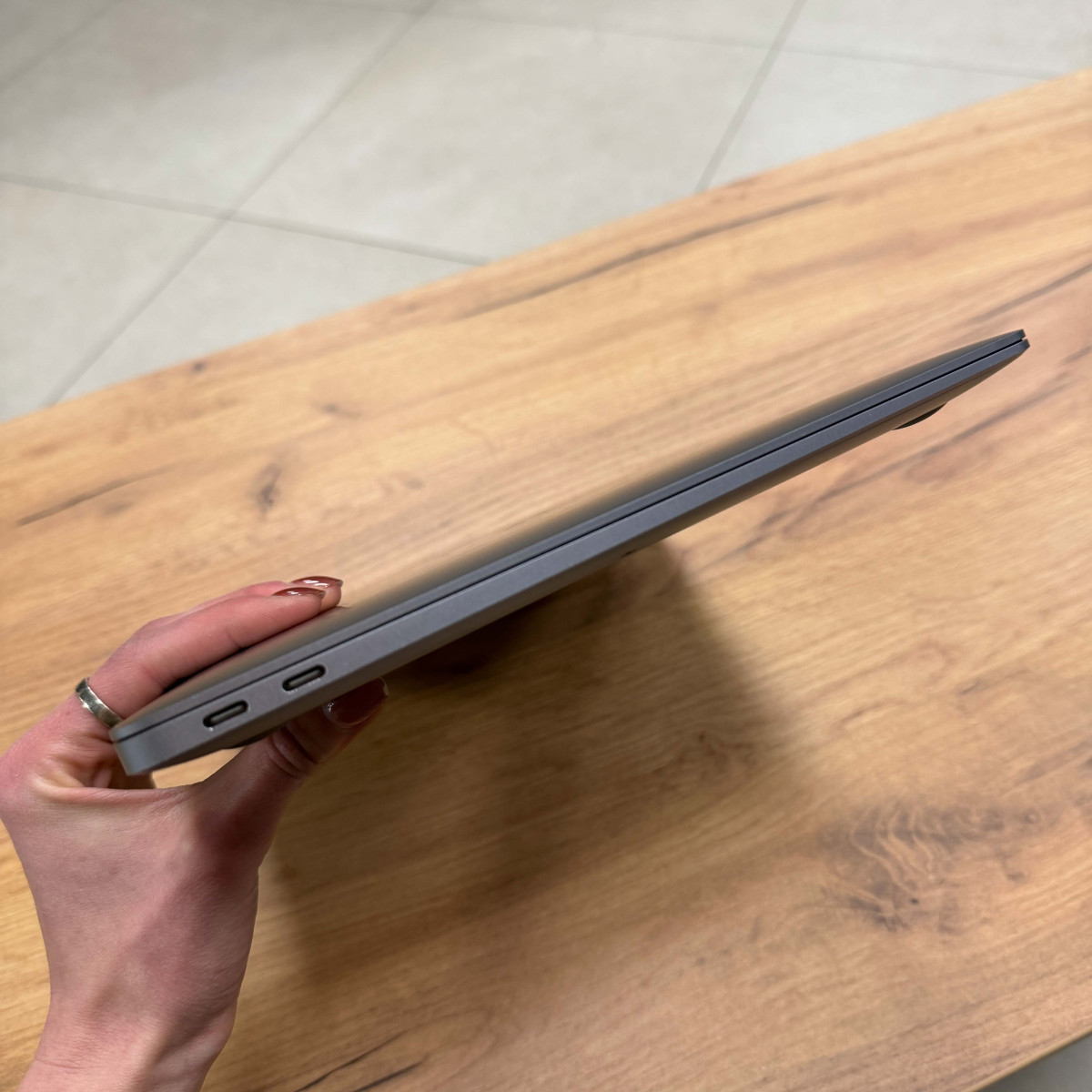 Ноутбук Apple MacBook Air 13 A2179, Space Gray (2020)/ 13.3" (2560x1600) Retina, IPS/ Intel Core i3 (1.1 - 3.2 ГГц)/ Intel Iris Plus/ 8 GB/ 128 GB SSD (Б\В)