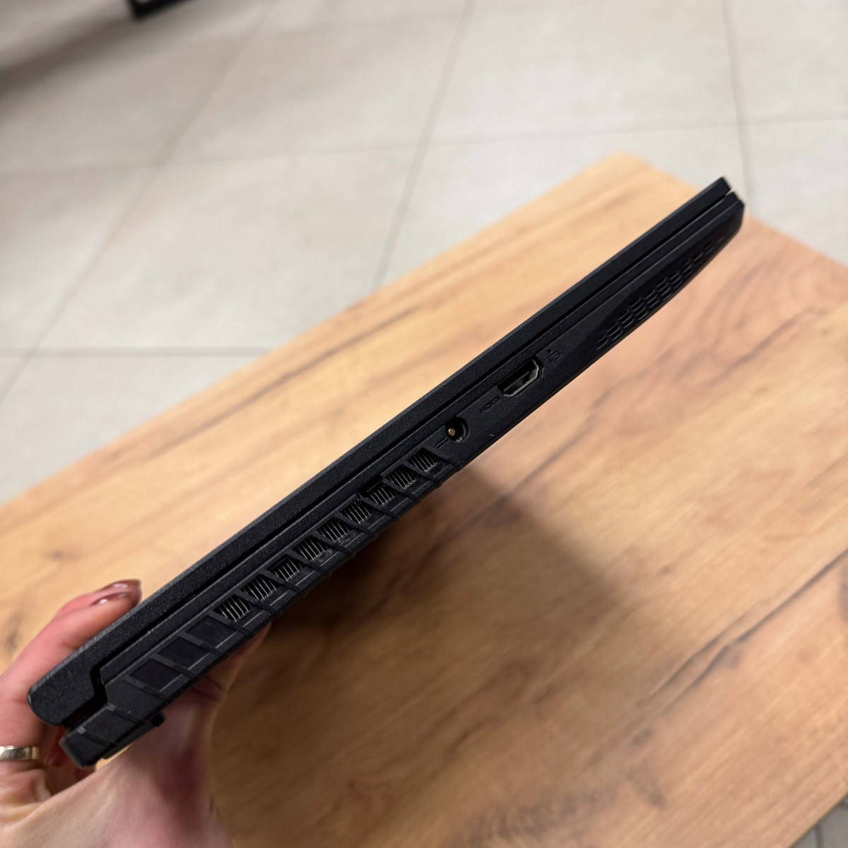 Ігровий ноутбук MSI GF65 Thin 10UE/ 15.6" FullHD, IPS 144 Гц/ Intel Core i5 10500H (6 ядер/ 12 потоків)/ NVIDIA GeForce RTX 3060 (на 6 GB)/ 16 GB/ 512 GB SSD NVME (Б/В)