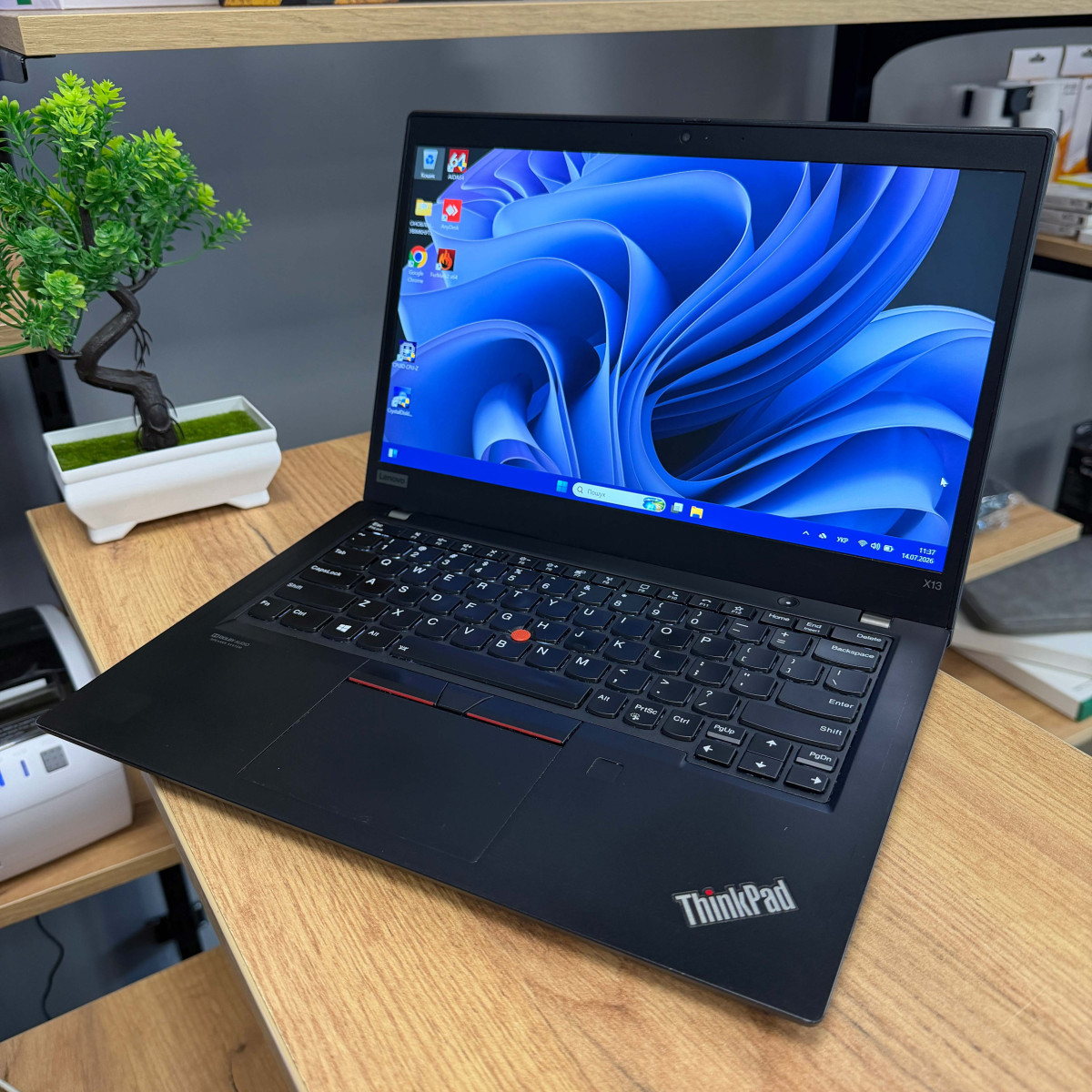 Ультрабук Lenovo ThinkPad X13 Gen 1/ 13.3" FullHD, IPS/ AMD Ryzen 5 PRO 4650U (6 ядер/ 12 потоків)/AMD Radeon RX Vega 6/ 8 GB/ 256 GB SSD NVME (Б/В) Ультрабук Lenovo ThinkPad X13 Gen 1/ 13.3" FullHD, IPS/ AMD Ryzen 5 PRO 4650U (6 ядер/ 12 потоків)/AMD Radeon RX Vega 6/ 8 GB/ 256 GB SSD NVME (Б/В)