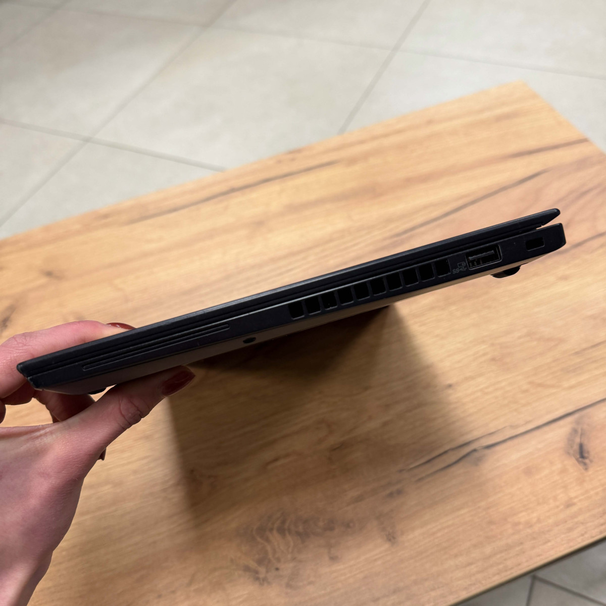 Ультрабук Lenovo ThinkPad X13 Gen 1/ 13.3" FullHD, IPS/ AMD  Ryzen 5 PRO 4650U (6 ядер/ 12 потоків)/AMD Radeon RX Vega 6/ 8 GB/ 256 GB NVME (Б/В)