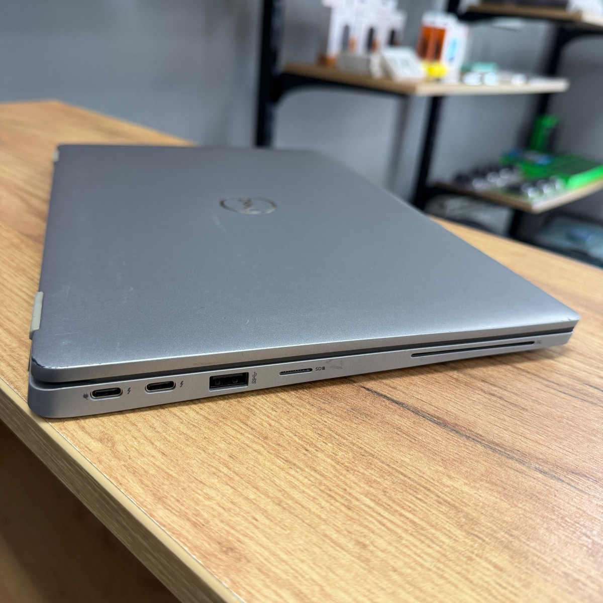 Ультрабук Dell Latitude 5320/ 13.3" FullHD, IPS/ Intel Core i5 1145G7 (4 ядра/ 8 потоків)/ Intel Iris Xe/ 16 GB/ 256 GB NVME (Б/В)