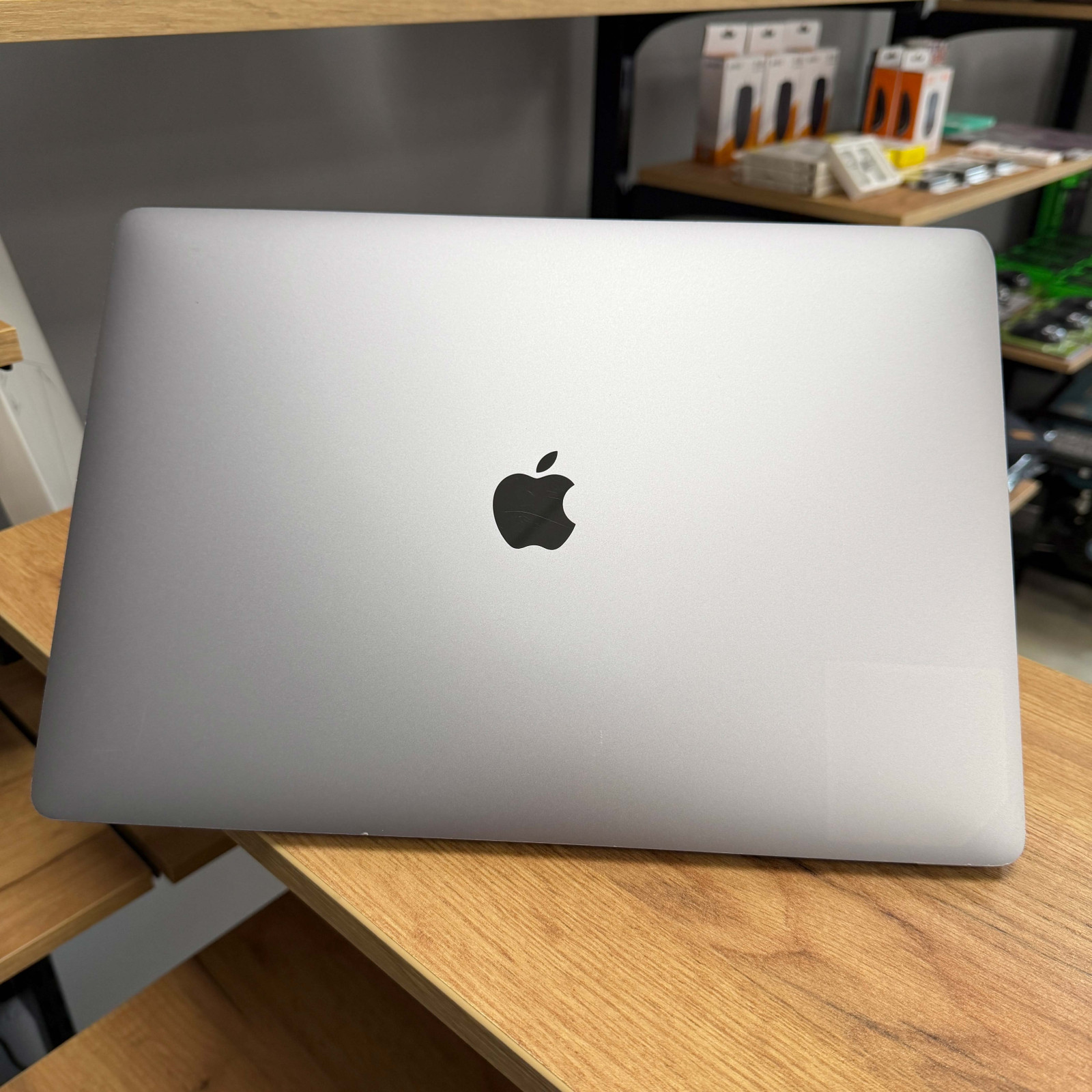 Ноутбук Apple MacBook Pro 15