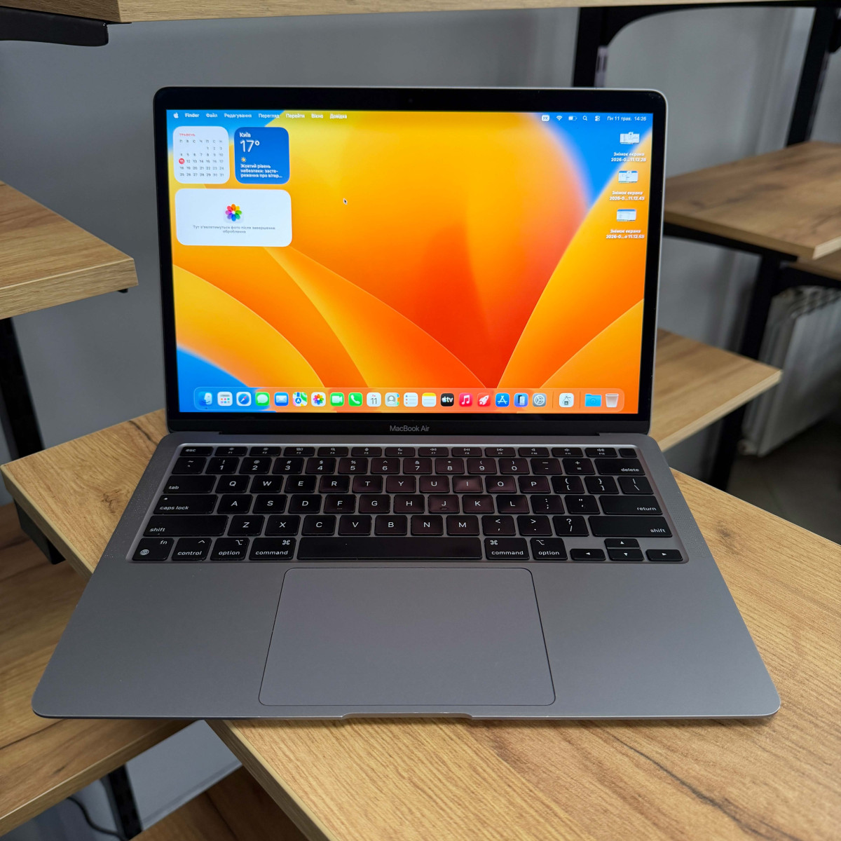 Ультрабук Apple A2337 MacBook Air (2020)/ 13.3" (2560×1600) Retina IPS/ Apple M1/ 16 GB/ 256 GB SSD (Б\В)