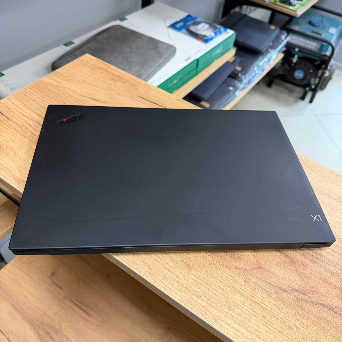 Ігровий ноутбук Lenovo ThinkPad X1 Extreme/ 15.6" FullHD, IPS/ Intel Core i7 8750H (6 ядер/ 12 потоків)/ NVIDIA GeForce GTX 1050 Ti (на 4 GB) with Max-Q/ 12 GB/ 512 GB SSD NVME (Б/В)