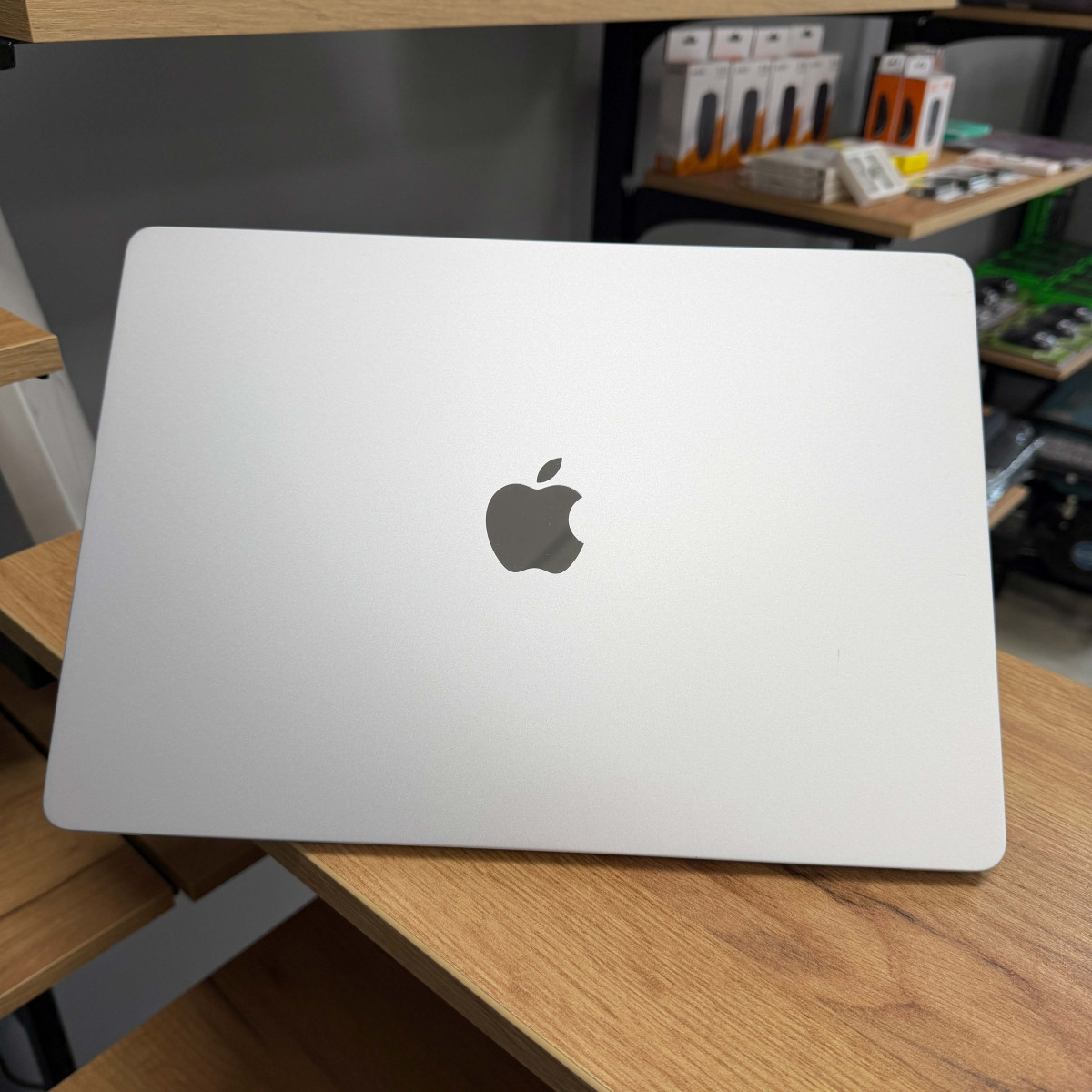 УЦІНКА! Ноутбук Apple MacBook Air 15" M3 ( A3114, 2024)/ 15.3" (2880×1864) Liquid Retina/ Apple M3 (8-ядерний)/ 16 GB/ 512 GB SSD (Б\В)