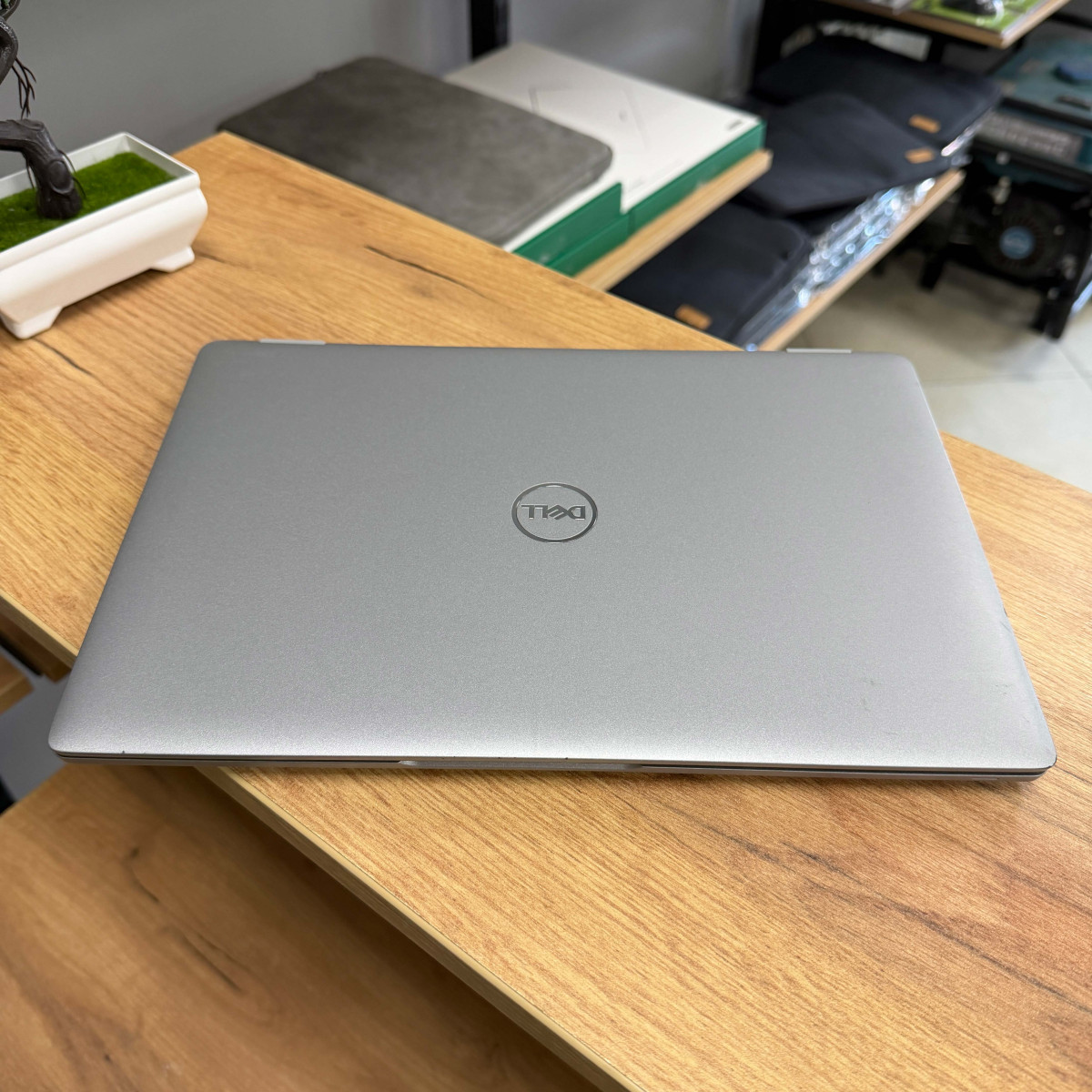 Ультрабук Dell Latitude 5330/ 13.3" FullHD, IPS/ Intel Core i5 1245U (10 ядер/ 12 потоків)/ Intel Iris Xe/ 16 GB/ 256 GB NVME (Б/В)