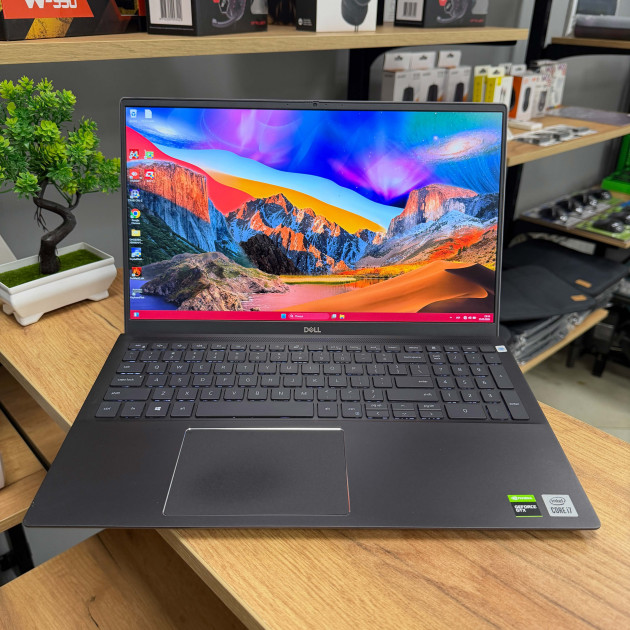 Ігровий ноутбук  Dell Vostro 7500/ 15.6" FullHD, IPS/ Intel Core i7 10750H (6 ядер/ 12 потоків)/ NVIDIA GeForce GTX 1650 Ti (на 4 GB)/ 16 GB/ 512 GB NVME (Б/В)