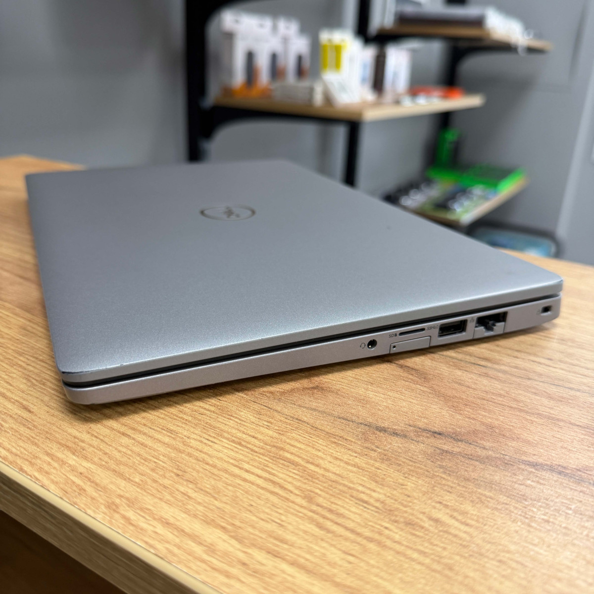 Ультрабук Dell Latitude 5310/ 13.3" FullHD, IPS/ Intel Core i5 10310U (4 ядра/ 8 потоків)/ Intel UHD/ 16 GB/ 256 GB NVME (Б/В) 