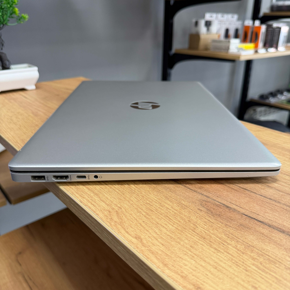 Ноутбук HP 17-cn1053ci/ 17.3" FullHD, IPS/ Intel Core i5 1155G7 (4 ядра, до 4.5 ГГц)/ Intel Iris Xe/ 8 GB/ 256 GB SSD NVME (Б/В)