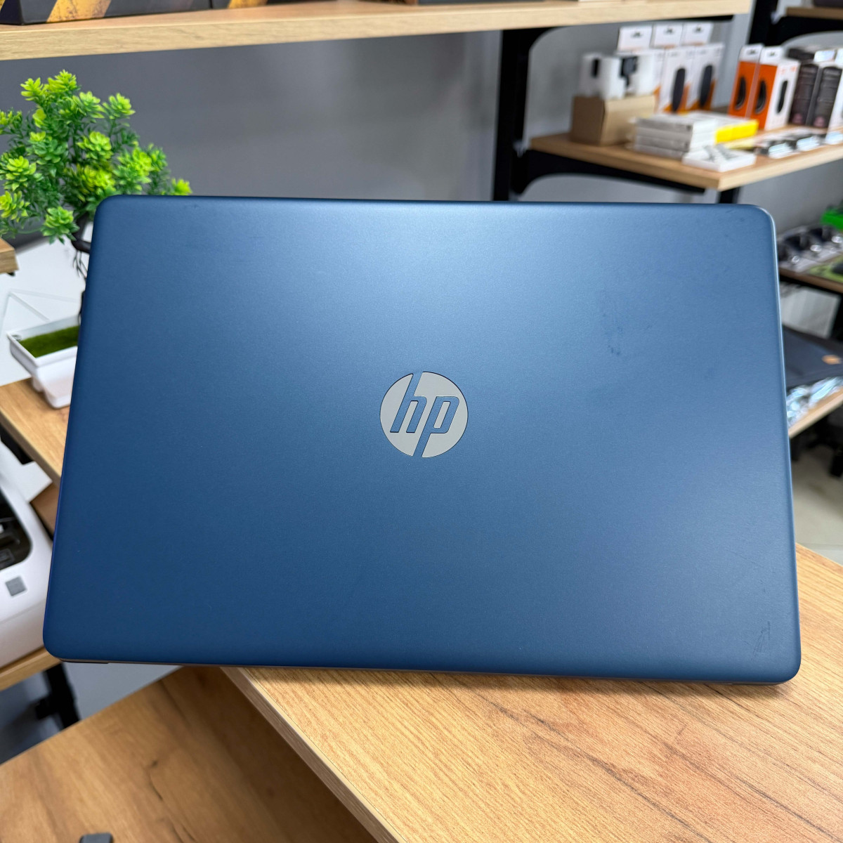 Ультрабук HP 15-ef2126wm/ 15.6" FullHD/ AMD Ryzen 5 5500U (6 ядер/ 12 потоків)/ AMD Radeon RX Vega 7/ 8 GB/ 256 GB SSD NVME (Б\В) 