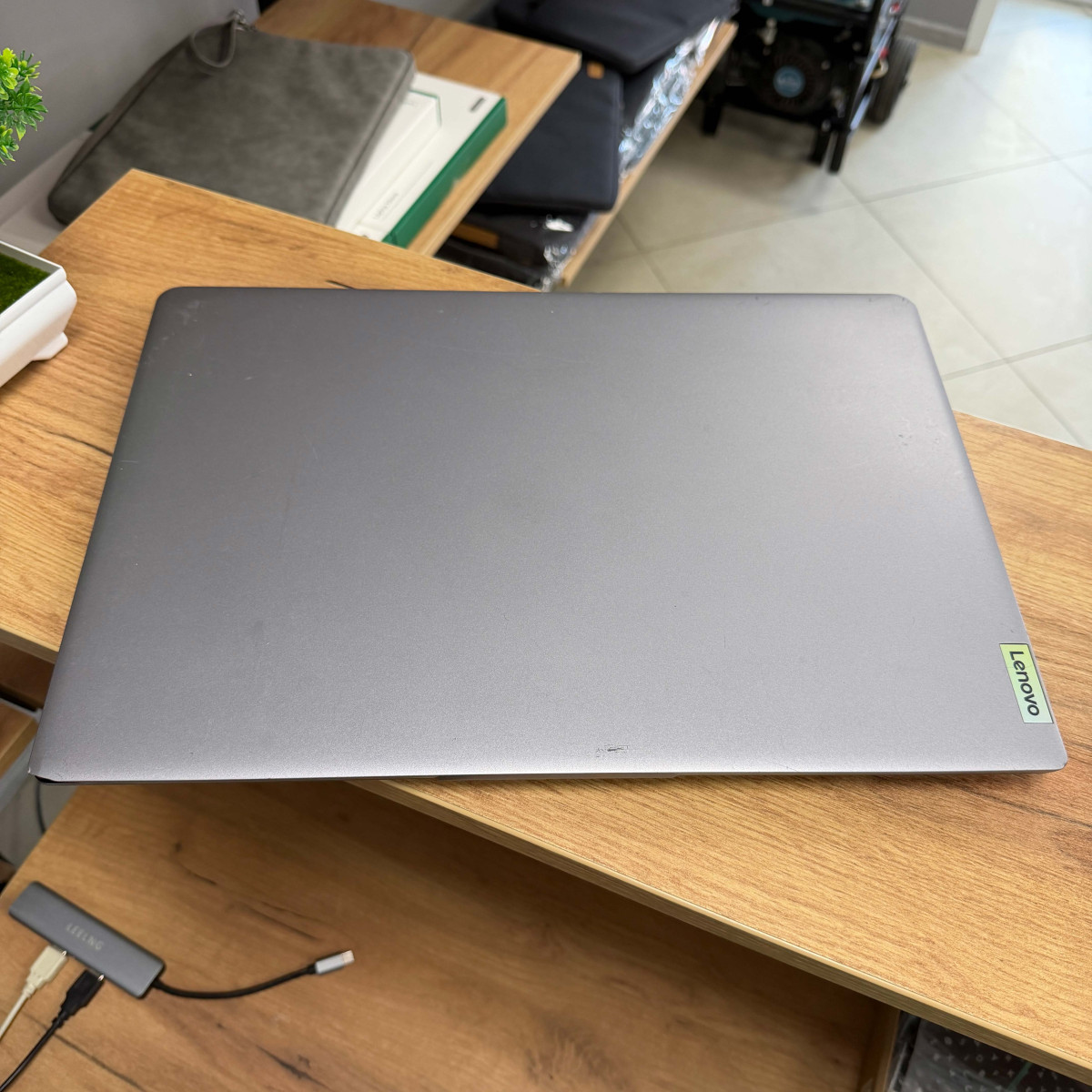 Ноутбук Lenovo IdeaPad 3 17IAU7/ 17.3" HD+/ Intel Core i3 1215U (6 ядер/ 12 потоків)/ Intel UHD/ 8 GB/ 256 GB SSD NVME (Б/В)