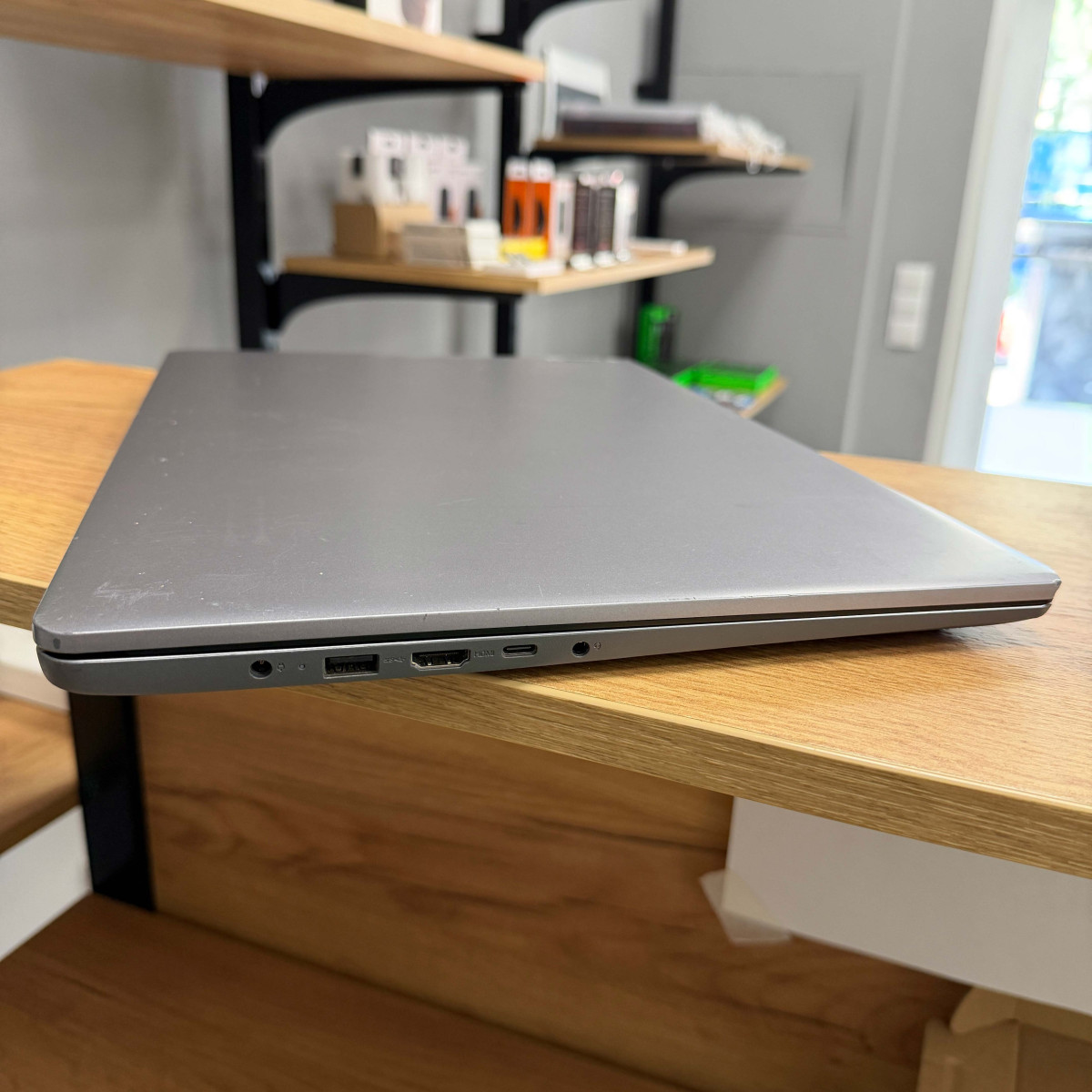 Ноутбук Lenovo IdeaPad 3 17IAU7/ 17.3" HD+/ Intel Core i3 1215U (6 ядер/ 12 потоків)/ Intel UHD/ 8 GB/ 256 GB SSD NVME (Б/В)