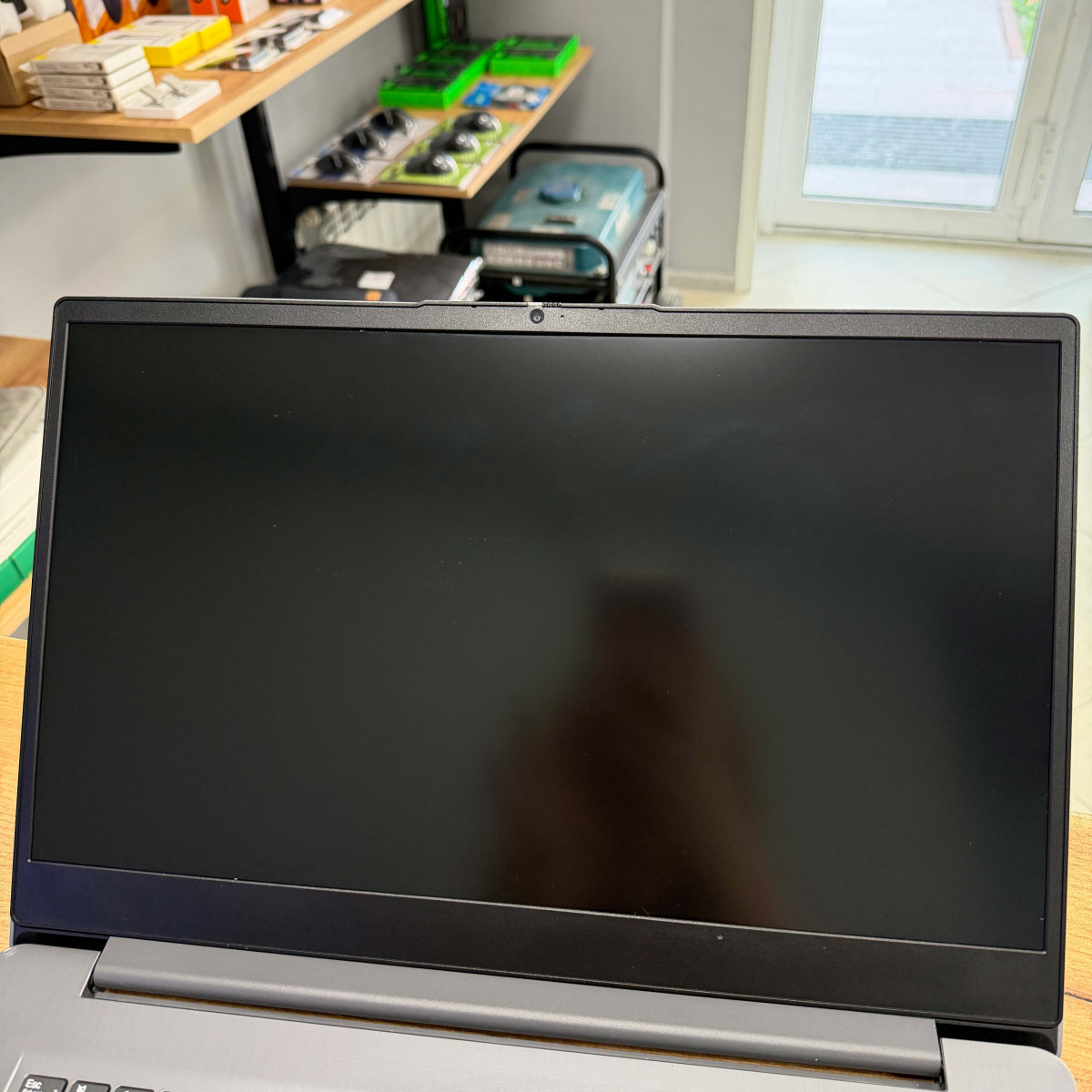 Ноутбук Lenovo IdeaPad 3 17IAU7/ 17.3" HD+/ Intel Core i3 1215U (6 ядер/ 12 потоків)/ Intel UHD/ 8 GB/ 256 GB SSD NVME (Б/В)