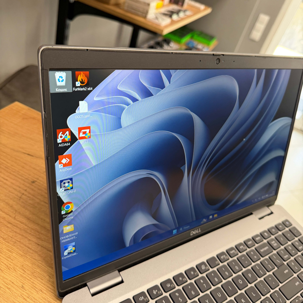 Ноутбук Dell Latitude 5530/ 15.6" FullHD, IPS/ Intel Core i5 1235U (10 ядер/ 12 потоків)/ Intel Iris Xe/ 16 GB/ 256 GB SSD NVME (Б/В) 