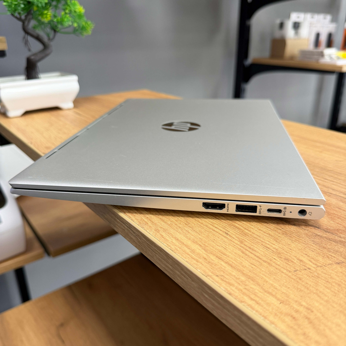 Ультрабук HP ProBook 430 G8/ 13.3" FullHD, IPS/ Intel Core i5 1135G7 (4 ядра/ 8 потоків)/ Intel Iris Xe/ 8 GB/ 256 GB SSD NVME (Б/В)