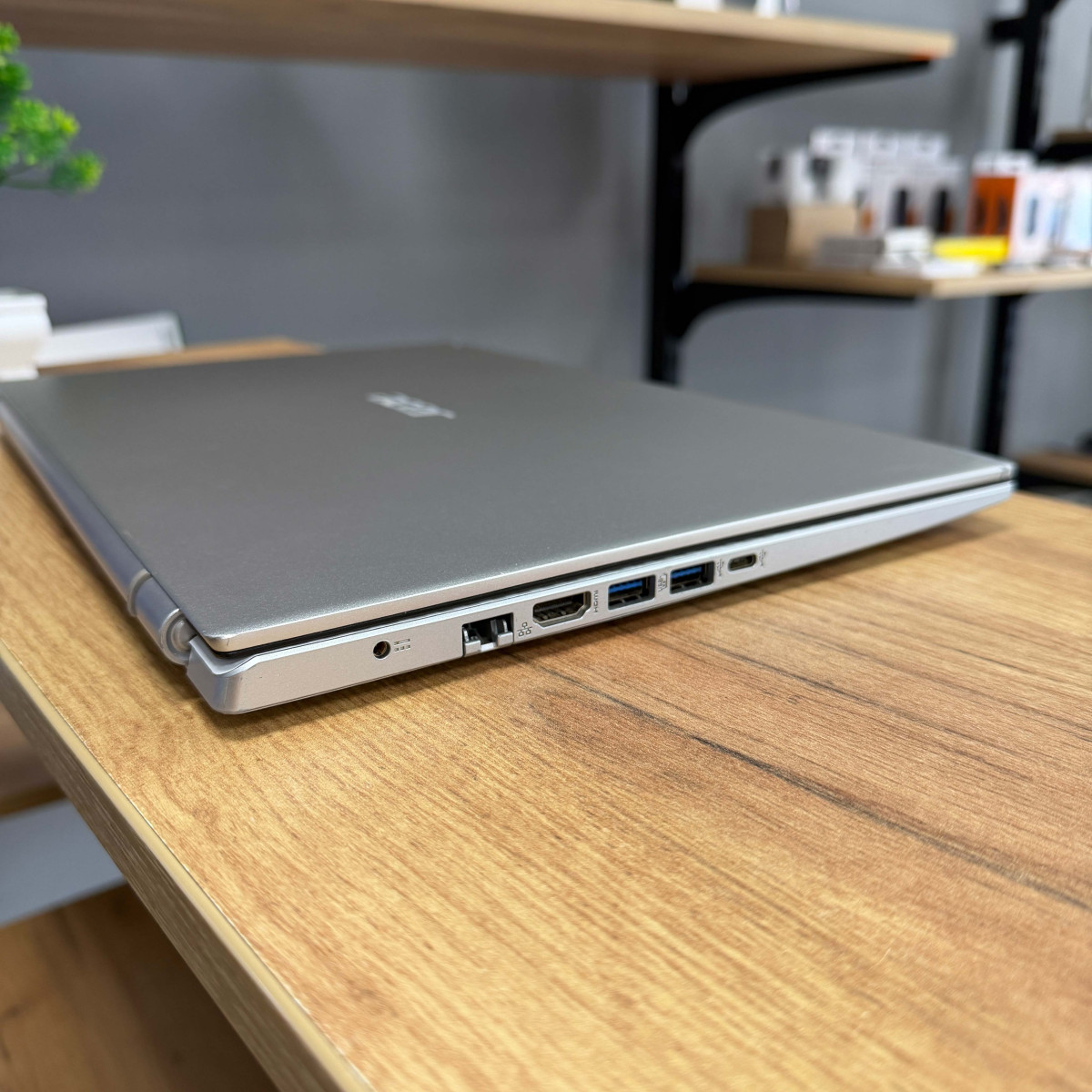 Ультрабук Acer Aspire 5 (A515-56G) / 15.6" FullHD, IPS/ Intel Core i5 1135G7 (4 ядра/ 8 потоків)/ NVIDIA GeForce MX350 (на 2 GB)/ 8 GB/ 256 GB SSD NVME (Б/В)