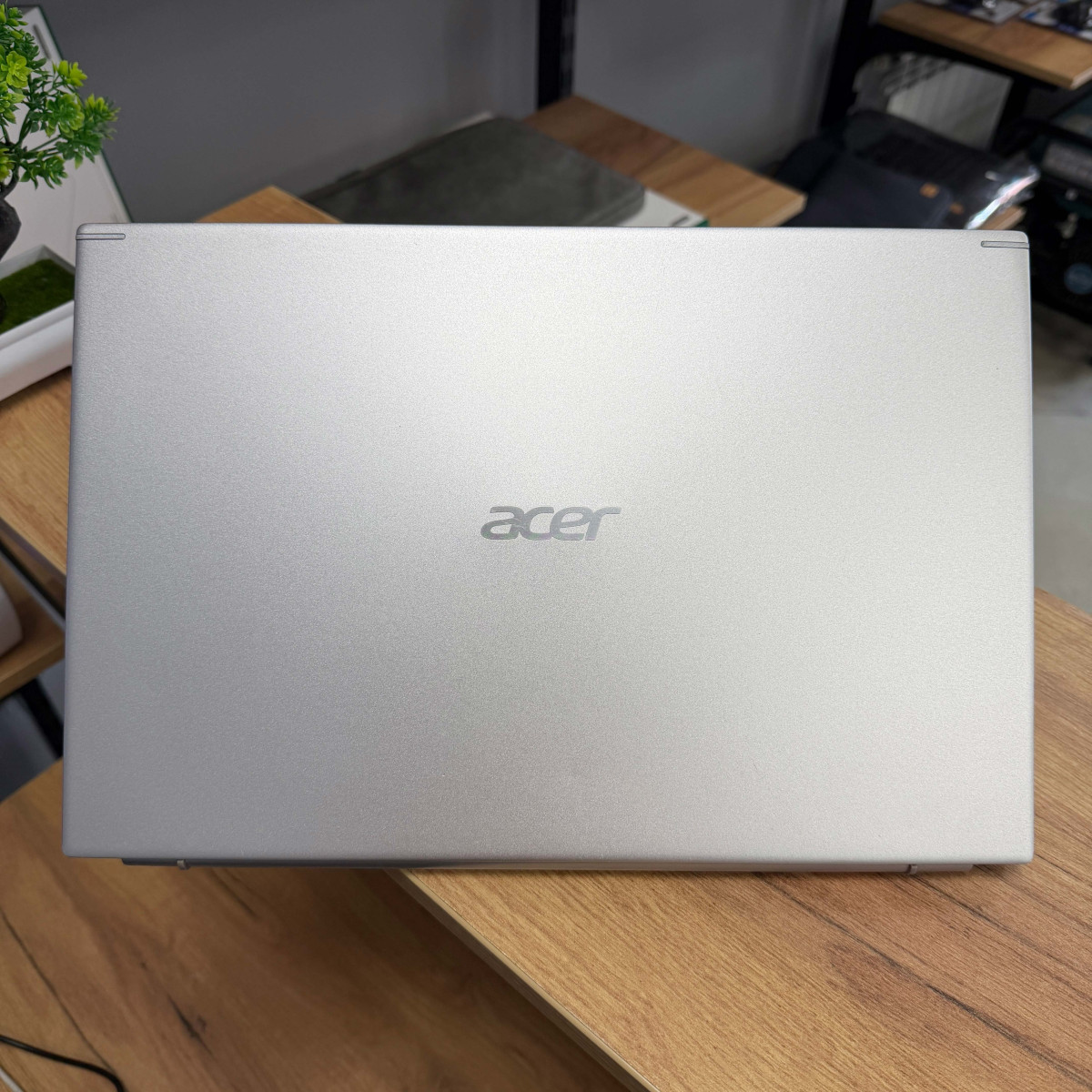 Ультрабук Acer Aspire 5 (A515-56G) / 15.6" FullHD, IPS/ Intel Core i5 1135G7 (4 ядра/ 8 потоків)/ NVIDIA GeForce MX350 (на 2 GB)/ 8 GB/ 256 GB SSD NVME (Б/В)