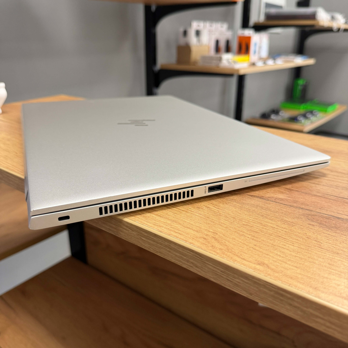 Ноутбук HP EliteBook 850 G5/ 15.6" FullHD, IPS/ Intel Core i5 8350U (4 ядра/ 8 потоків)/ Intel UHD 620/ 8 GB/ 256 GB SSD NVME (Б/В)