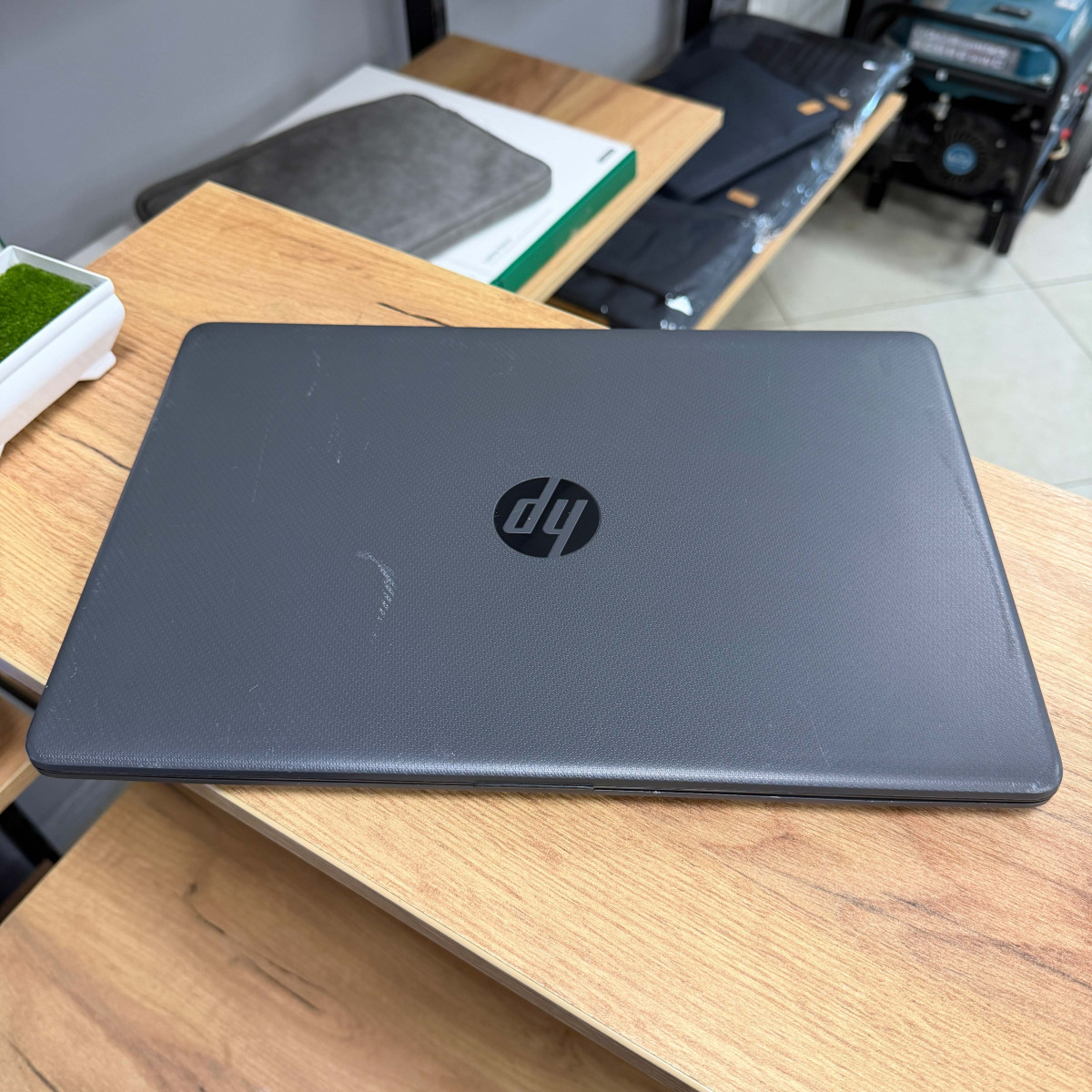 Ноутбук HP 250 G8/ 15.6" FullHD, IPS/ Intel Core i5 1135G7 (4 ядра/ 8 потоків)/ Intel Iris Xe/ 16 GB/ 256 GB NVME SSD (Б/В) Ноутбук HP 250 G8/ 15.6" FullHD, IPS/ Intel Core i5 1135G7 (4 ядра/ 8 потоків)/ Intel Iris Xe/ 16 GB/ 256 GB NVME SSD (Б/В)