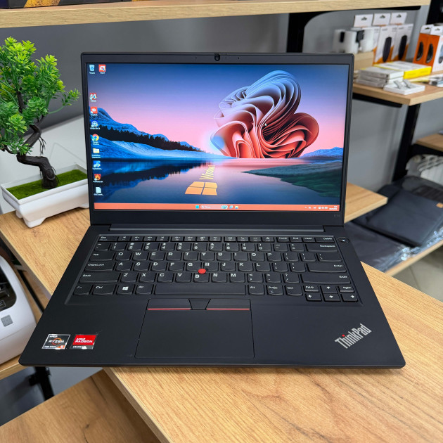 Ультрабук Lenovo ThinkPad E14 Gen 3/ 14" FullHD/ AMD Ryzen 5 5500U (6 ядер/ 12 потоків, до 4.3 ГГц)/ AMD Radeon RX Vega 7/ 16 GB/ 256 GB SSD NVME (Б/В)