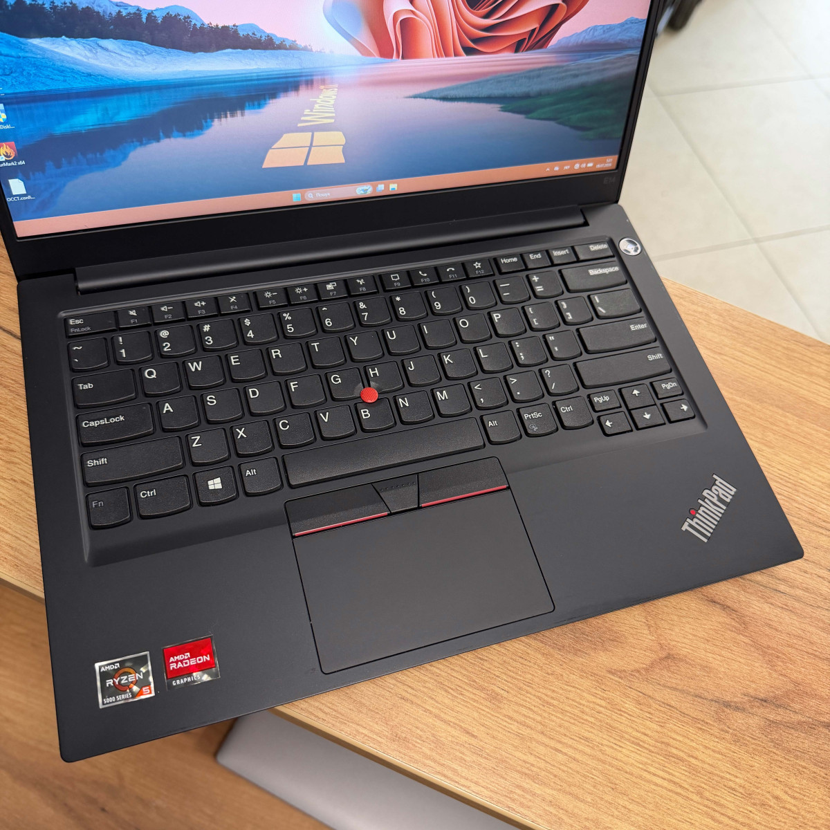 Ультрабук Lenovo ThinkPad E14 Gen 3/ 14" FullHD/ AMD Ryzen 5 5500U (6 ядер/ 12 потоків, до 4.3 ГГц)/ AMD Radeon RX Vega 7/ 16 GB/ 256 GB SSD NVME (Б/В) Ультрабук Lenovo ThinkPad E14 Gen 3/ 14" FullHD/ AMD Ryzen 5 5500U (6 ядер/ 12 потоків, до 4.3 ГГц)/ AMD Radeon RX Vega 7/ 16 GB/ 256 GB SSD NVME (Б/В)