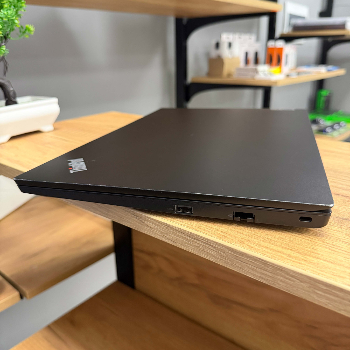 Ноутбук Lenovo ThinkPad E15 Gen 2/ 15.6" FullHD, IPS/ Intel Core i5 1135G7 (4 ядра/ 8 потоків)/  Intel Iris Xe/ 8 GB/ 256 GB SSD NVME (Б/В)