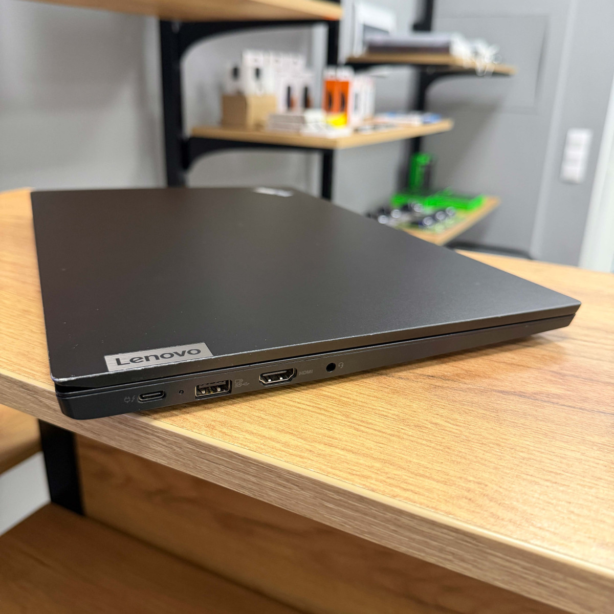 Ноутбук Lenovo ThinkPad E15 Gen 2/ 15.6" FullHD, IPS/ Intel Core i5 1135G7 (4 ядра/ 8 потоків)/  Intel Iris Xe/ 8 GB/ 256 GB SSD NVME (Б/В)