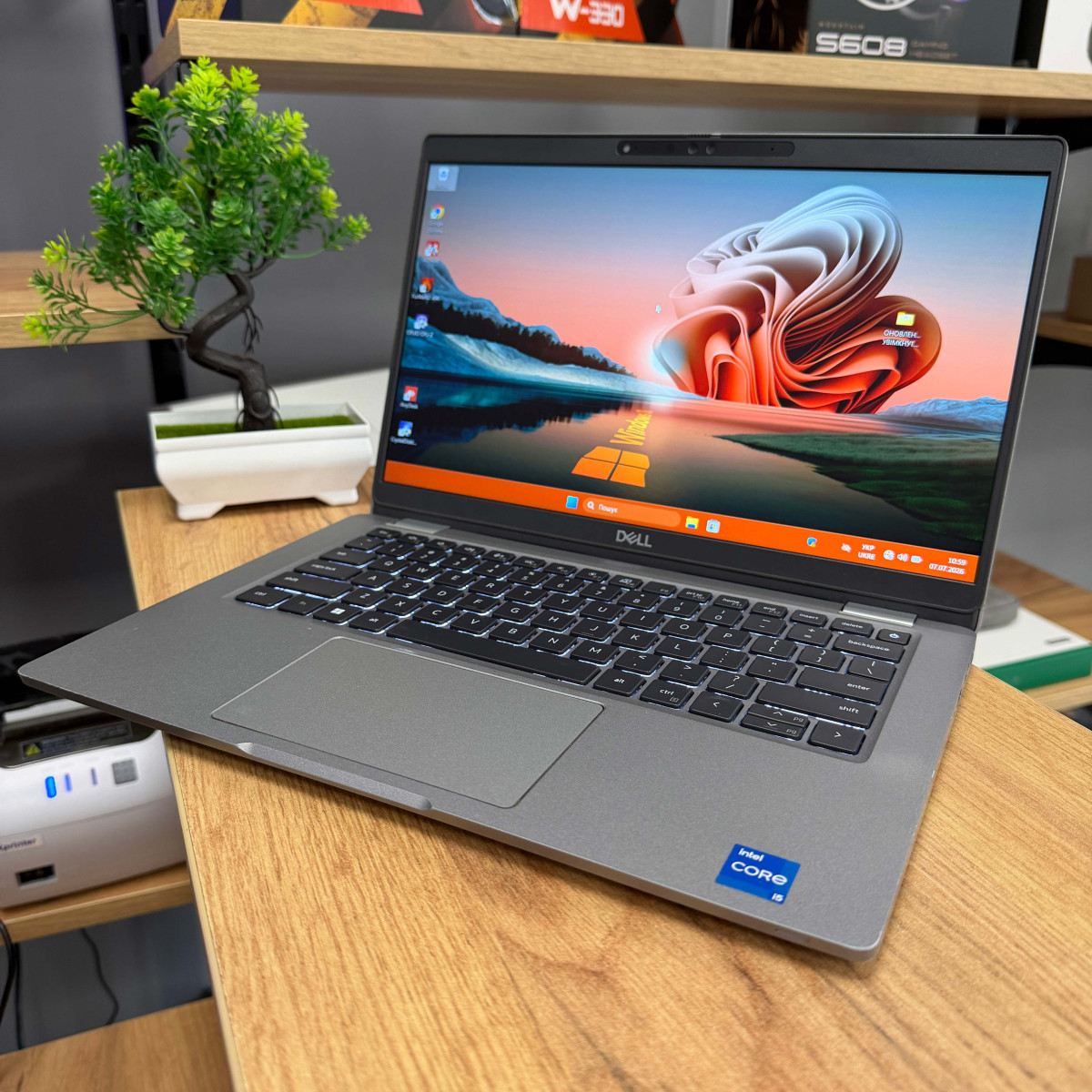 Ультрабук Dell Latitude 5330/ 13.3" FullHD, IPS/ Intel Core i5 1245U (10 ядер/ 12 потоків, до 4.4 ГГц)/ Intel Iris Xe/ 16 GB/ 256 GB SSD NVME (Б/В)