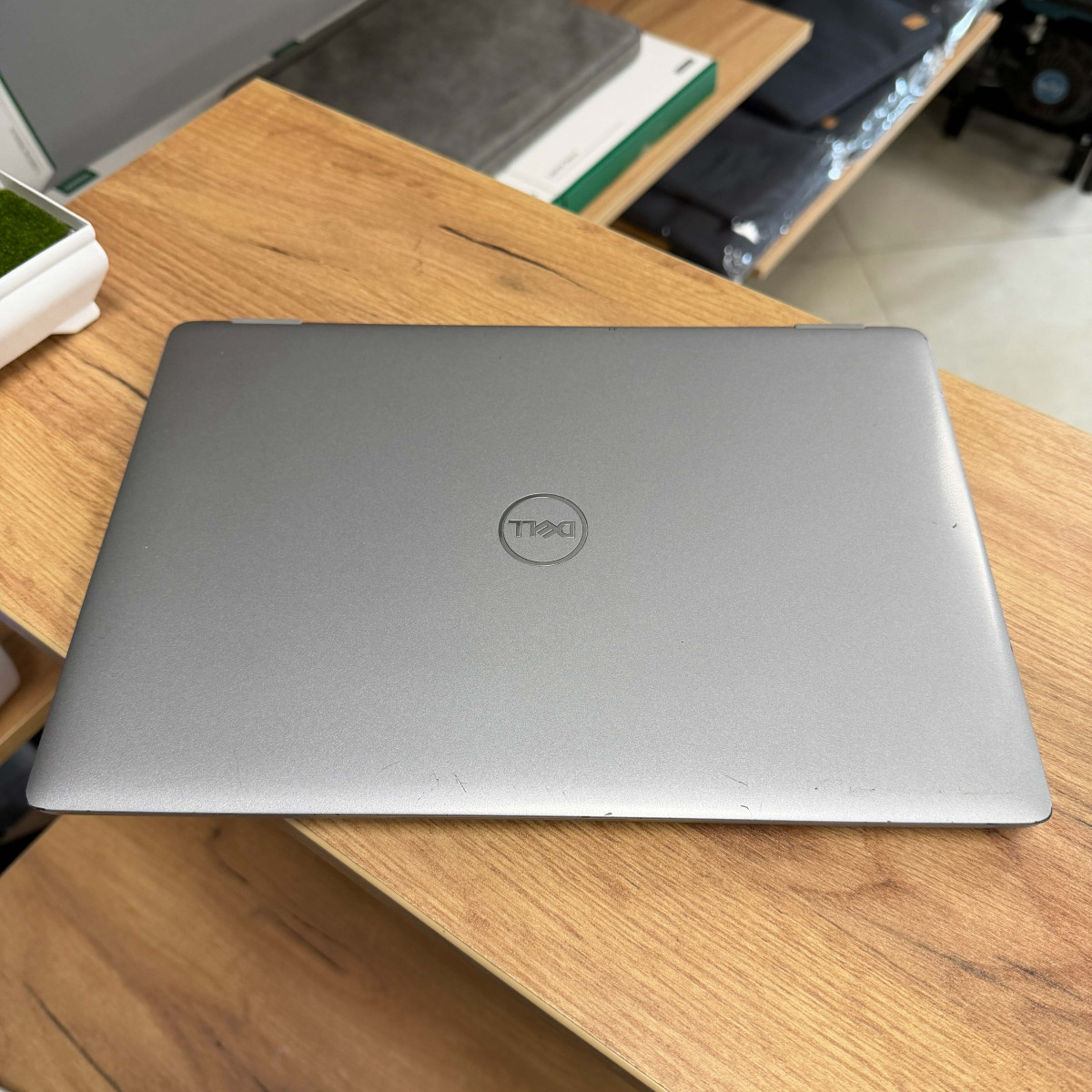 Ультрабук Dell Latitude 5330/ 13.3" FullHD, IPS/ Intel Core i5 1245U (10 ядер/ 12 потоків, до 4.4 ГГц)/ Intel Iris Xe/ 16 GB/ 256 GB SSD NVME (Б/В)