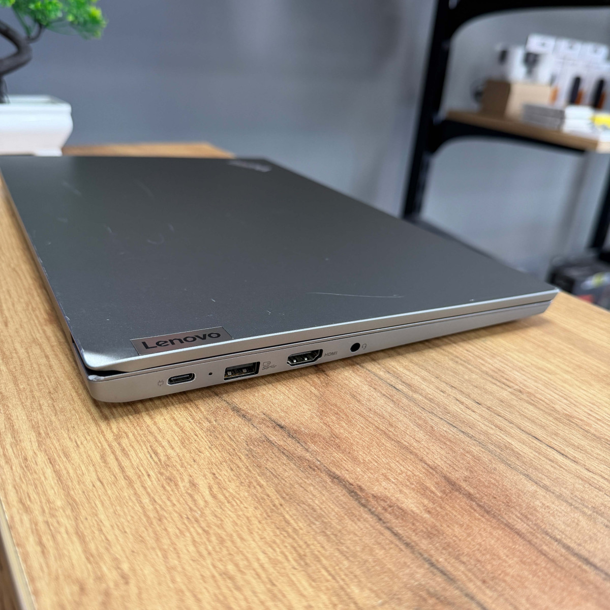 Ноутбук Lenovo ThinkPad E14 Gen 4/ 14" FullHD, IPS/ AMD Ryzen 5 5625U (6 ядер/ 12 потоків)/ AMD Radeon RX Vega 7/ 8 GB/ 256 GB SSD NVME (Б/В) Ноутбук Lenovo ThinkPad E14 Gen 4/ 14" FullHD, IPS/ AMD Ryzen 5 5625U (6 ядер/ 12 потоків)/ AMD Radeon RX Vega 7/ 8 GB/ 256 GB SSD NVME (Б/В)