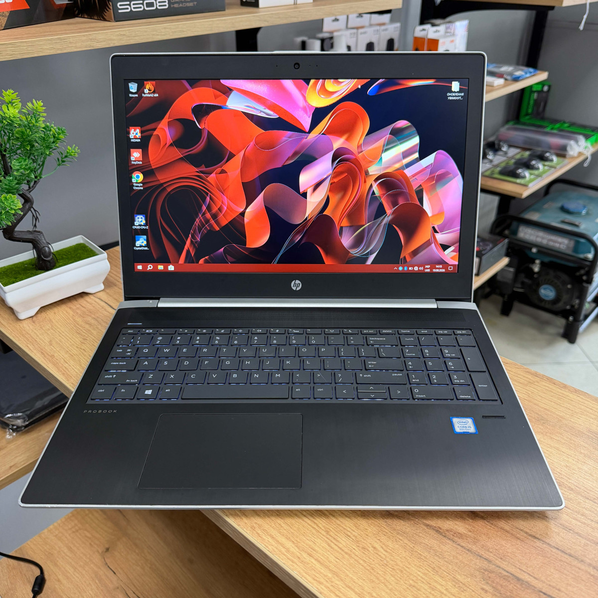 Hоутбук HP ProBook 450 G5/ 15.6" FullHD, IPS/ Intel Core i5 8250U (4 ядра/ 8 потоків)/ Intel UHD 620/ 8 GB/ 256 GB SSD NVME (Б/В)