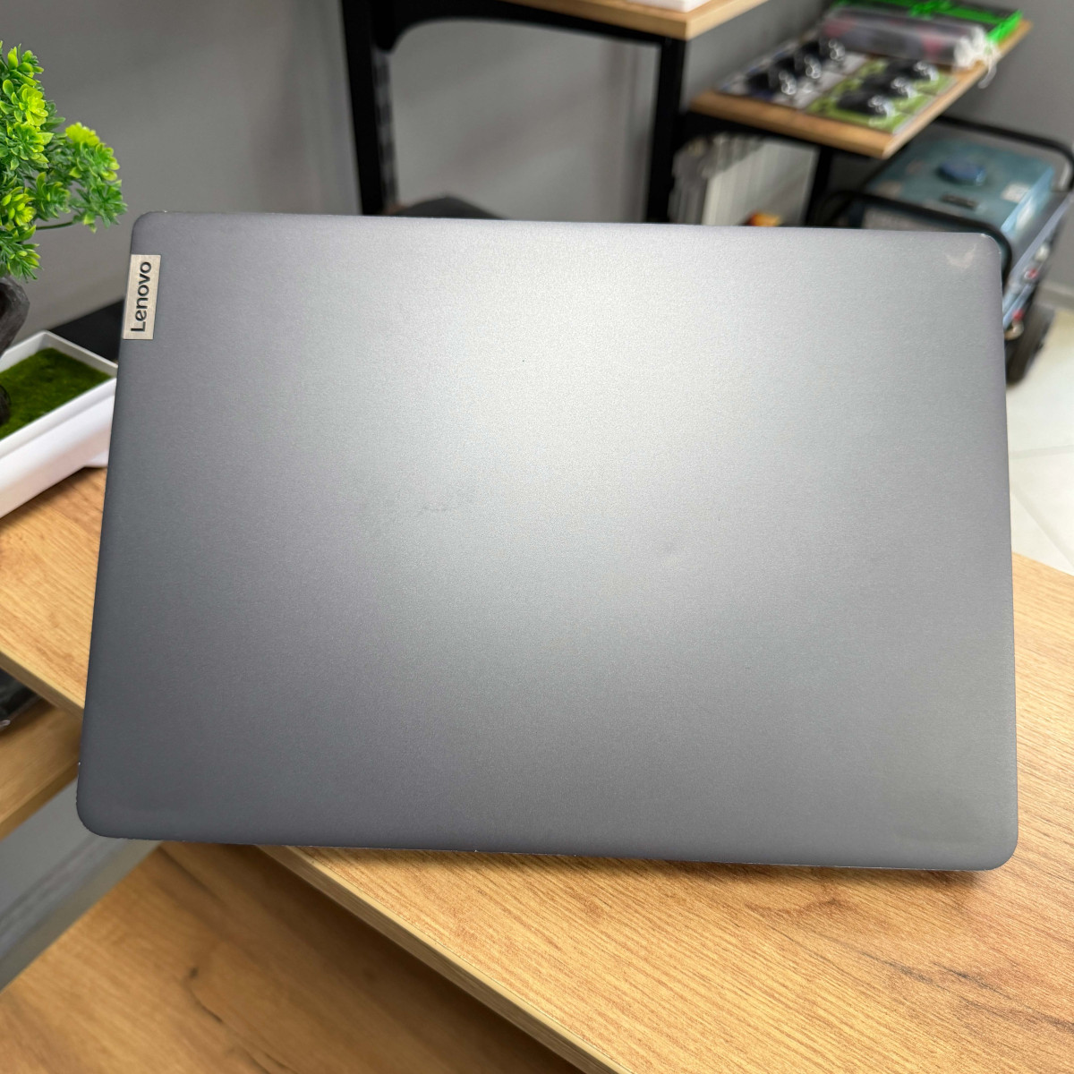 Сенсорний ультрубук Lenovo IdeaPad 5 Pro 14ACN6/ 14" FullHD, IPS 16:10/  AMD Ryzen 5 5600U (6 ядер/ 12 потоків)/ AMD Radeon RX Vega 7/ 16 GB/ 256 GB SSD NVME (Б\В)