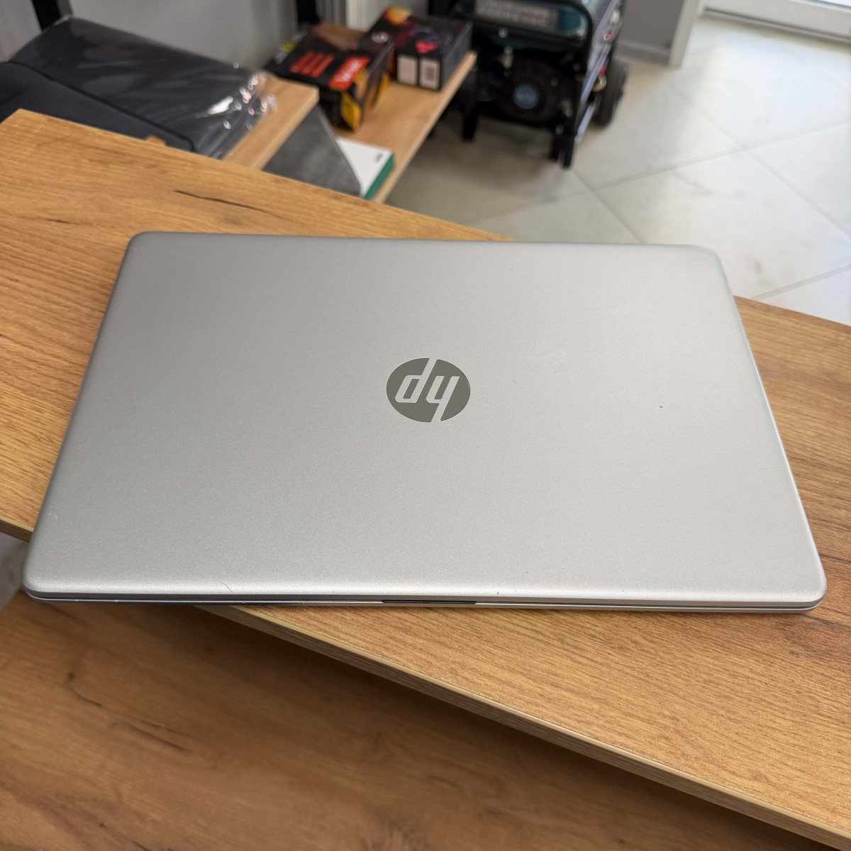 Сенорний ультрабук HP 15-dy5073dx/ 15.6" FullHD, IPS/ Intel Core i7 1255U (10 ядер/ 12 потоків)/ Intel UHD/ 8 GB/ 256 GB SSD NVME (Б/В)