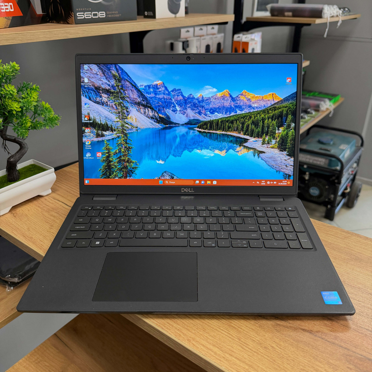 Ноутбук Dell Latitude 3520/ 15.6" FullHD, IPS/ Intel Core i5 1135G7 (4 ядра/ 8 потоків)/ Intel Iris Xe/ 8 GB/ 256 GB SSD NVME (Б/В) 